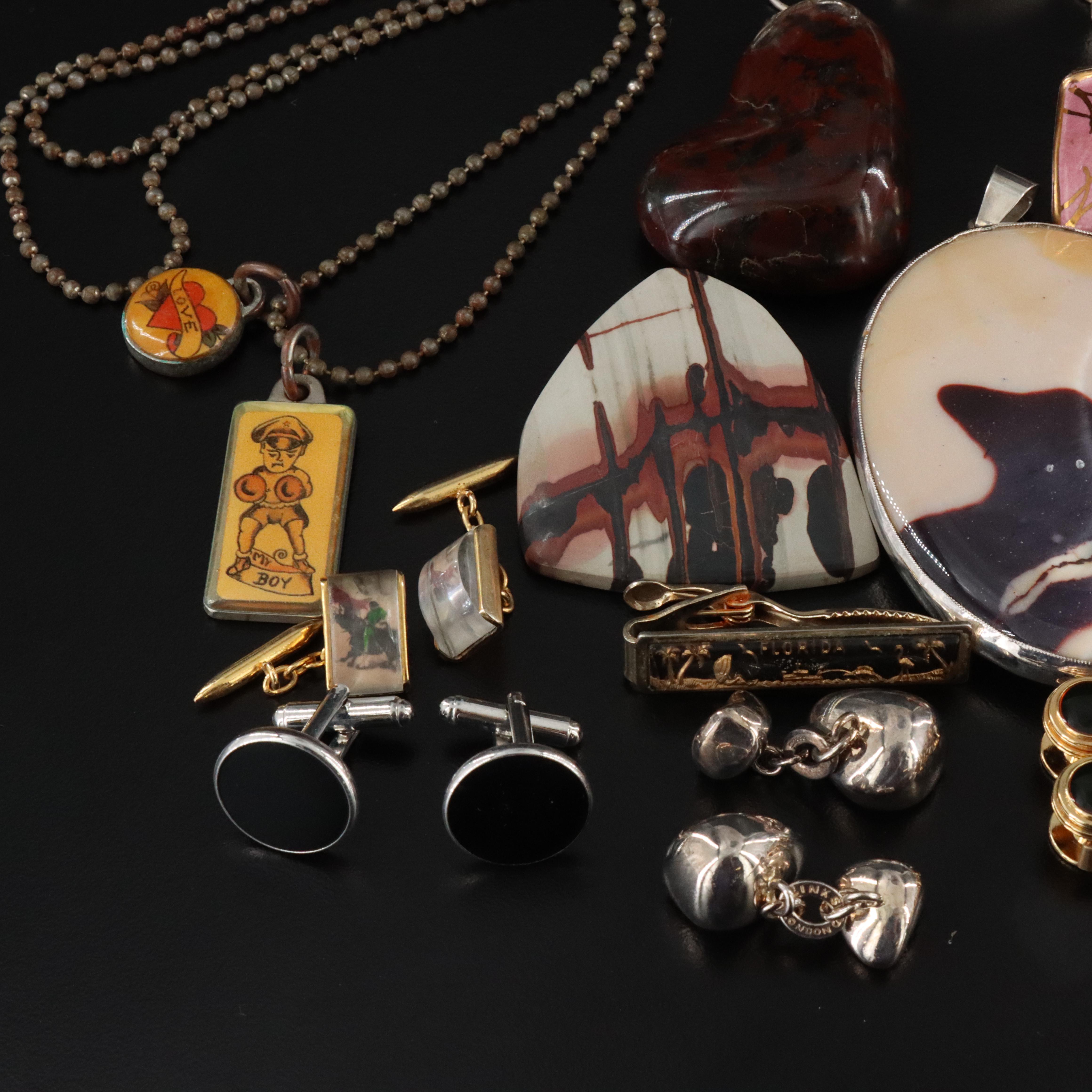 Jasper and Quartz Featured in Jewelry Collection