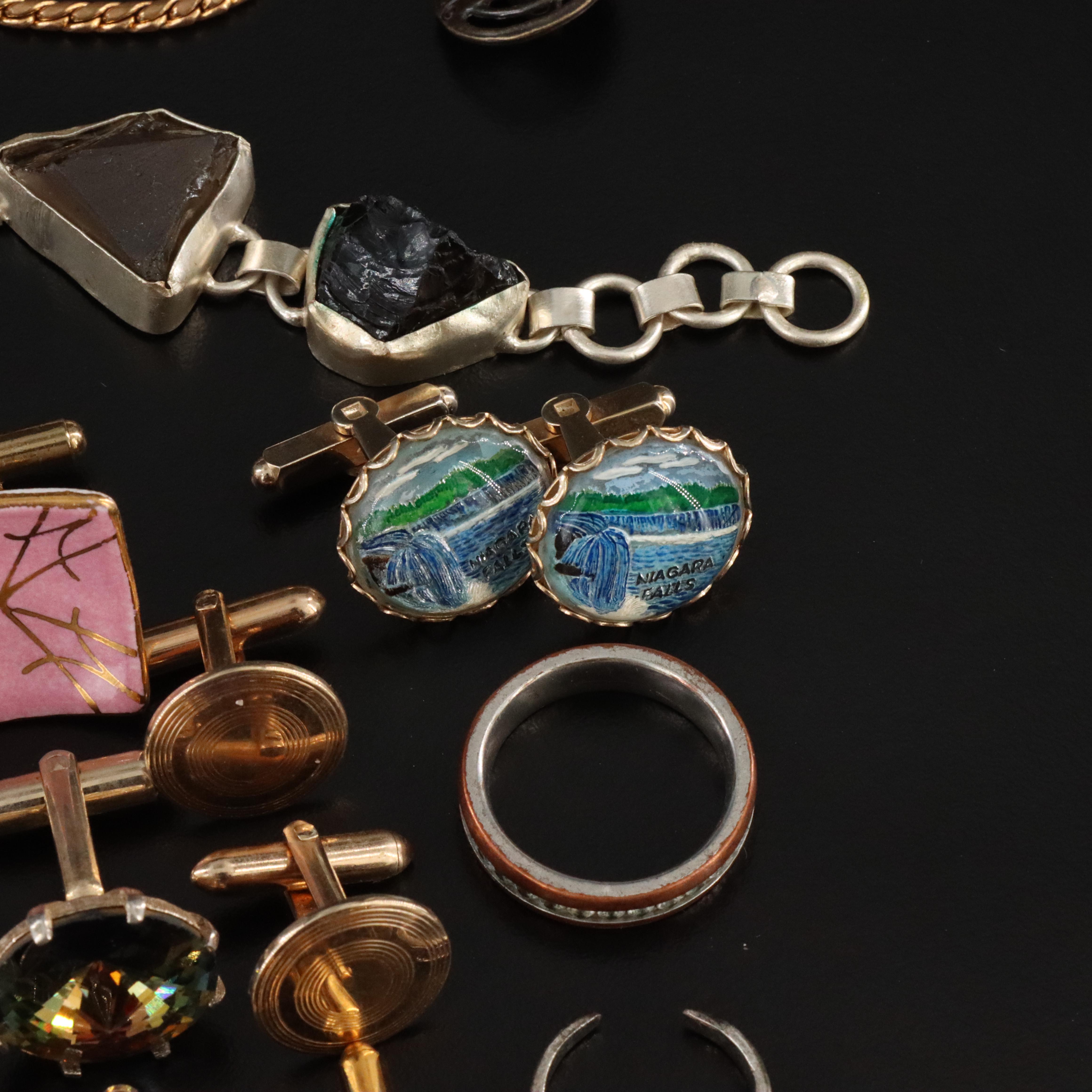 Jasper and Quartz Featured in Jewelry Collection