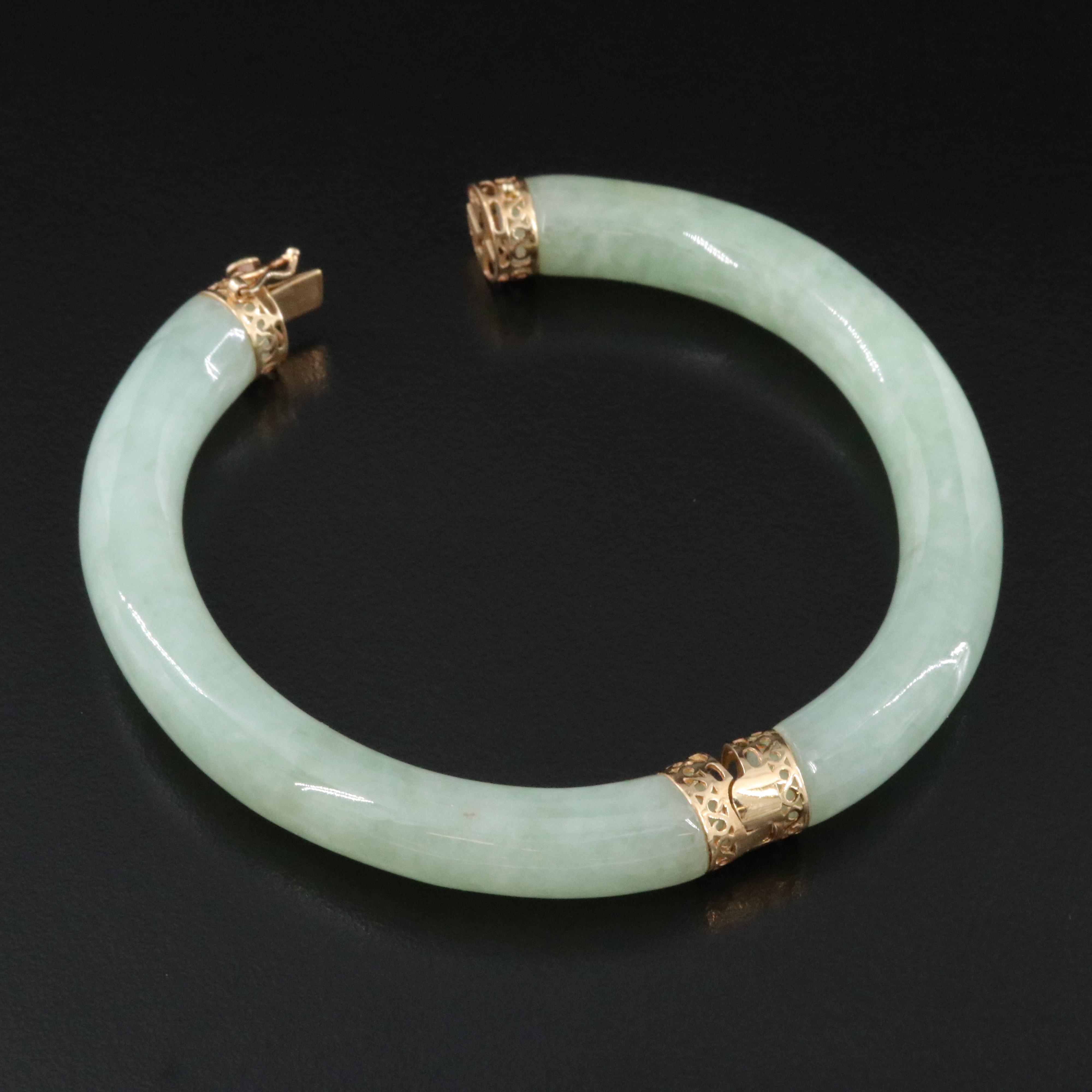 14K Jadeite Hinged Bangle Bracelet