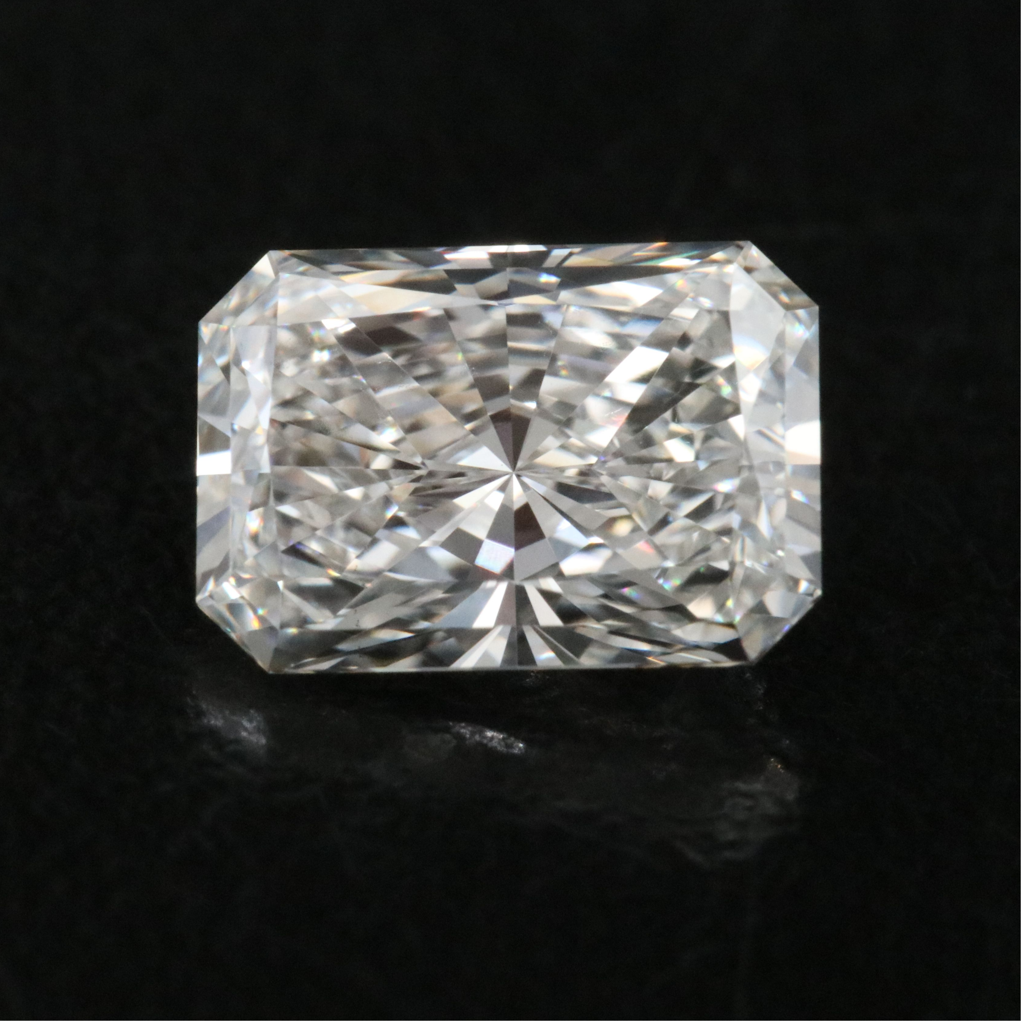 Loose 1.40 CT Lab Grown Diamond with IGI Report