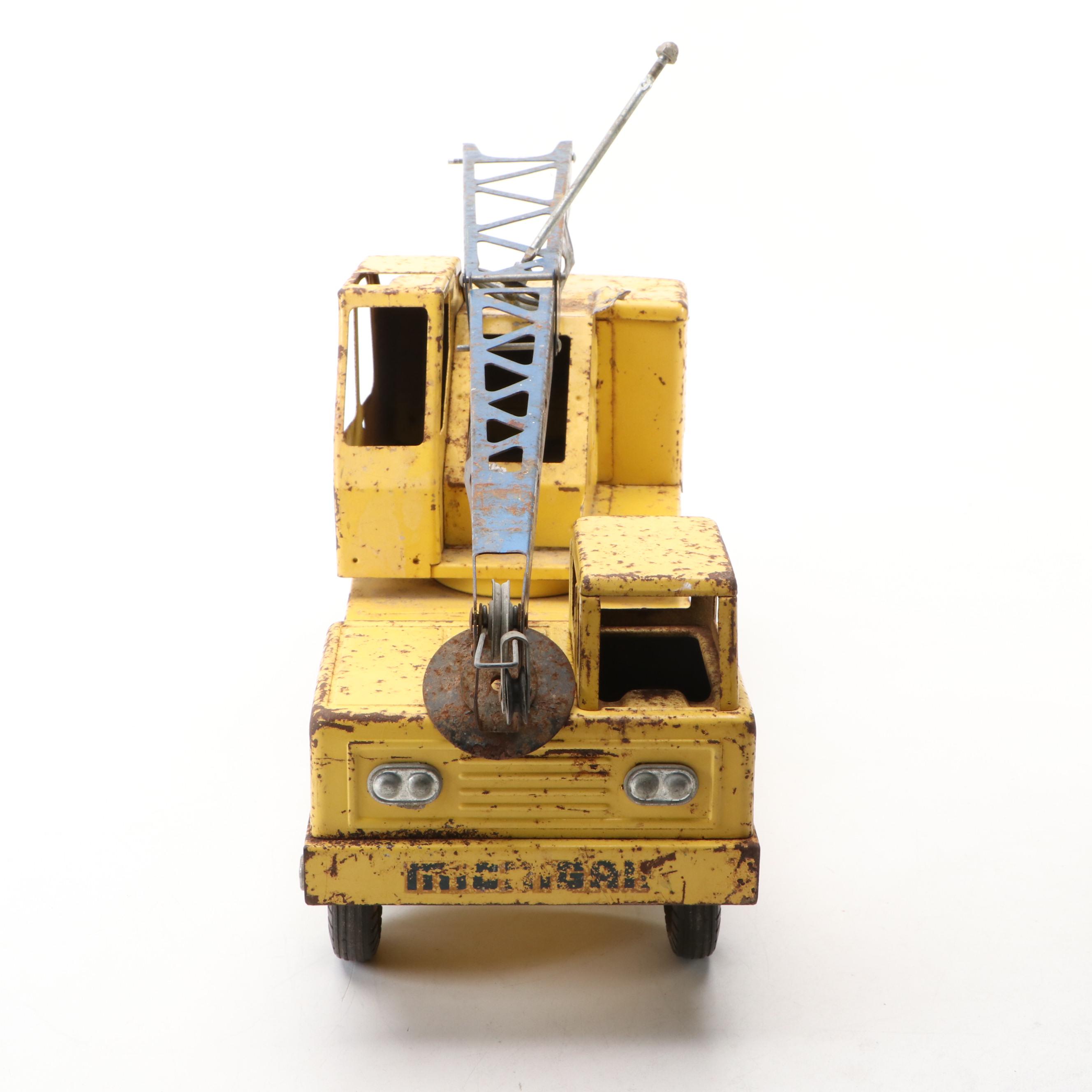 Ny-Lint Clark Equipment Michigan T-24 Steel Construction Crane Truck