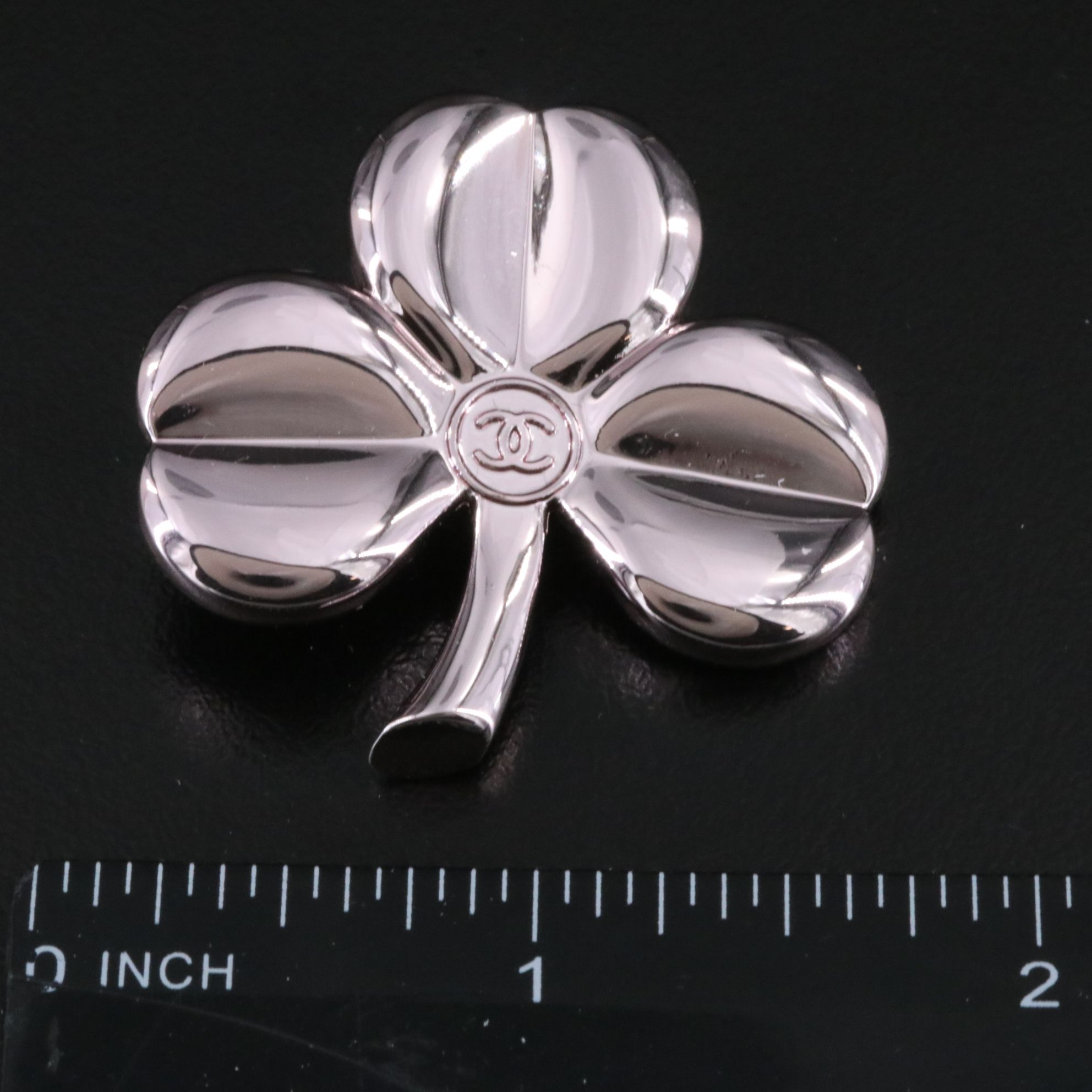 Chanel CC Clover Pin