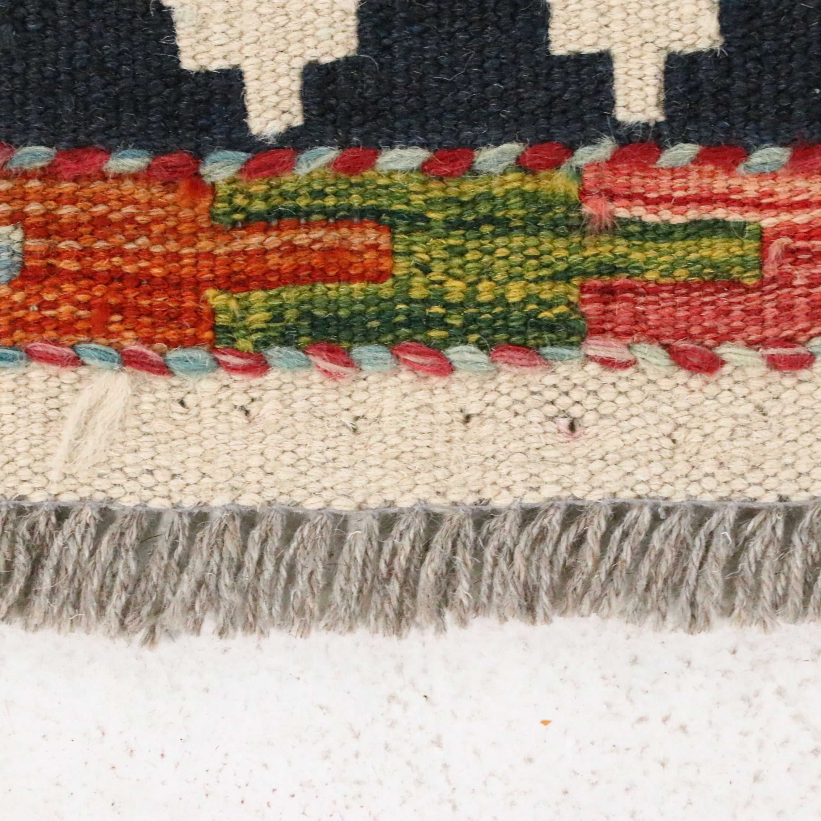 5'8 x 8'1 Handwoven Pakistani Kilim Area Rug