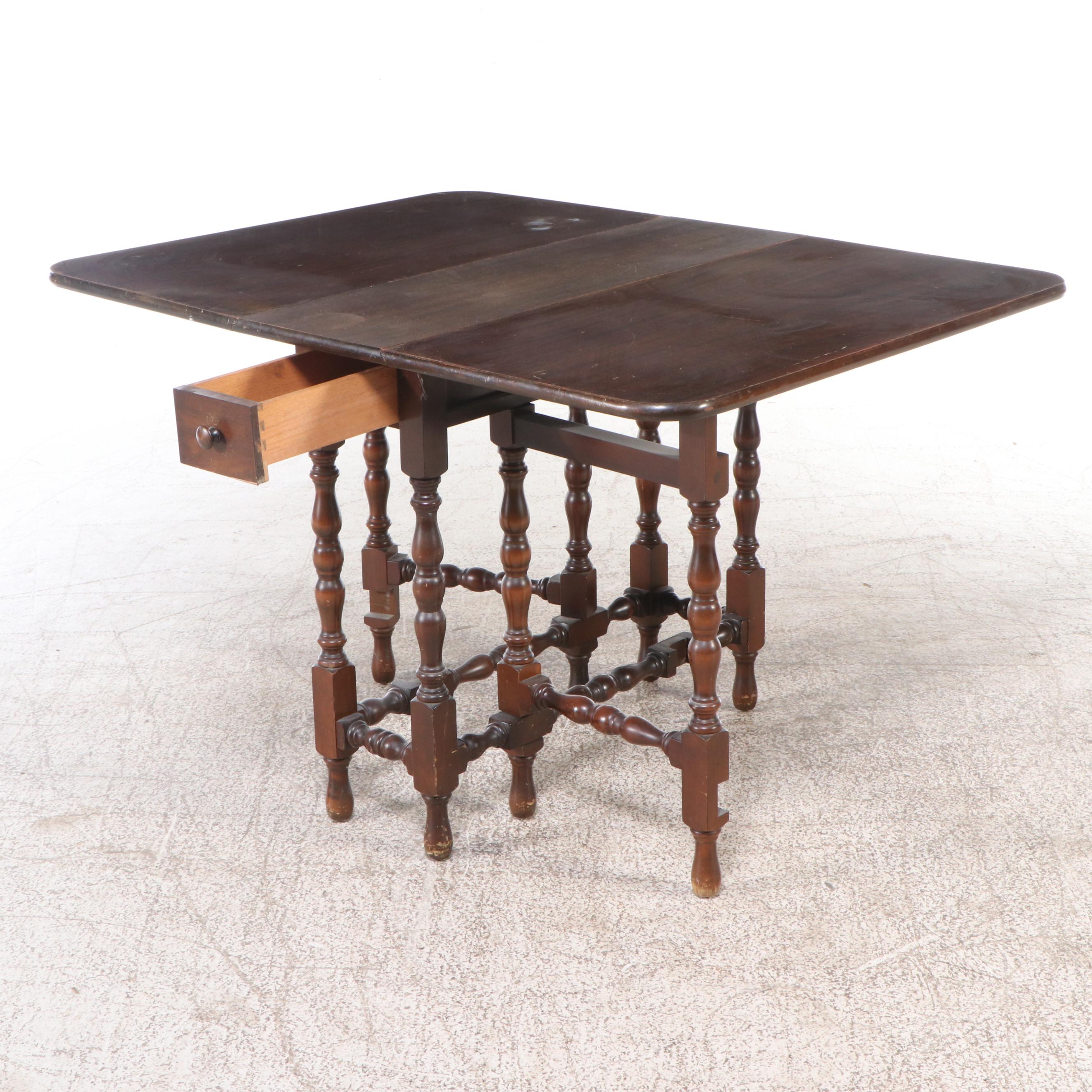 William and Mary Style Gateleg Mahogany Drop Leaf Table