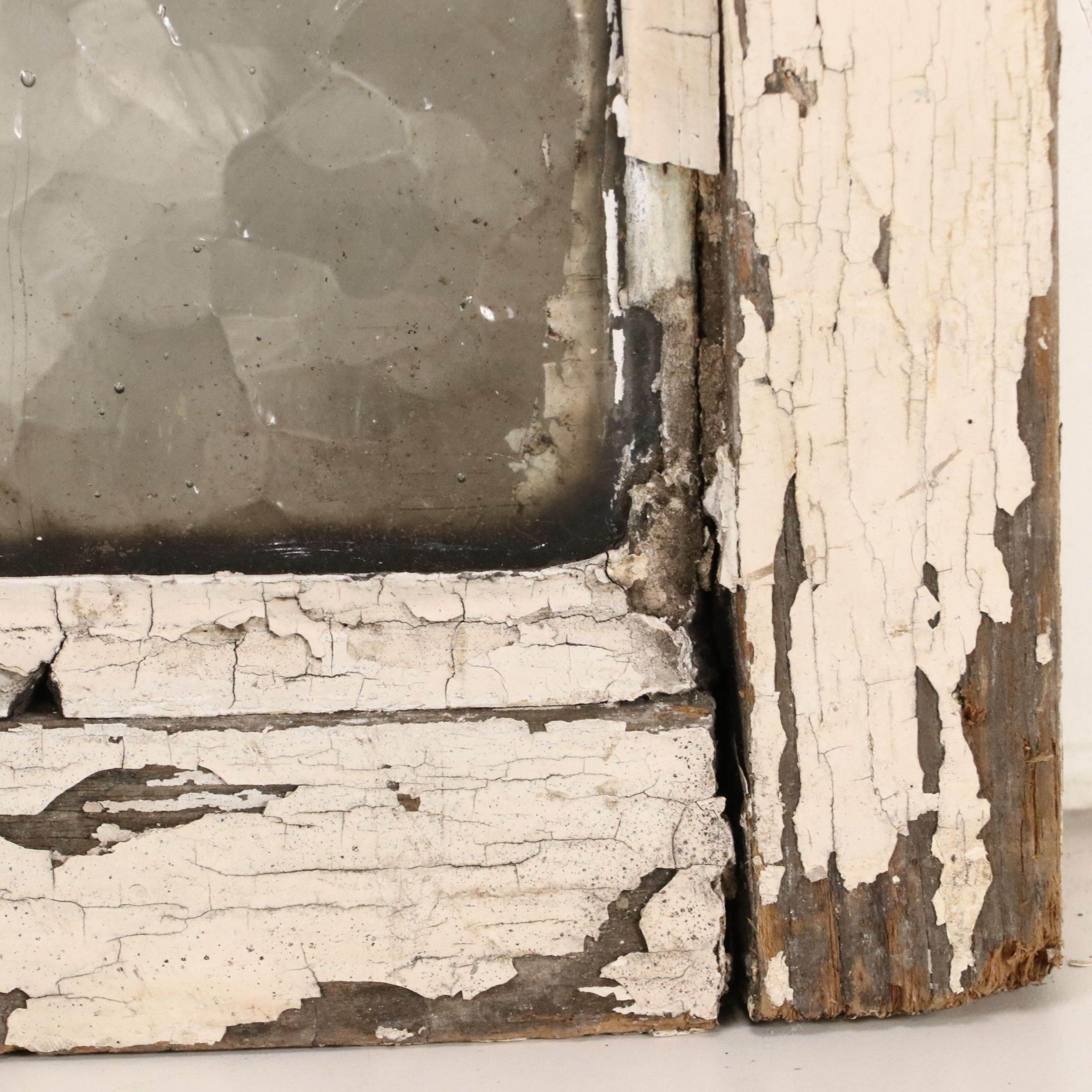 English Style Green and Red Stained Lead Glass Window Panel