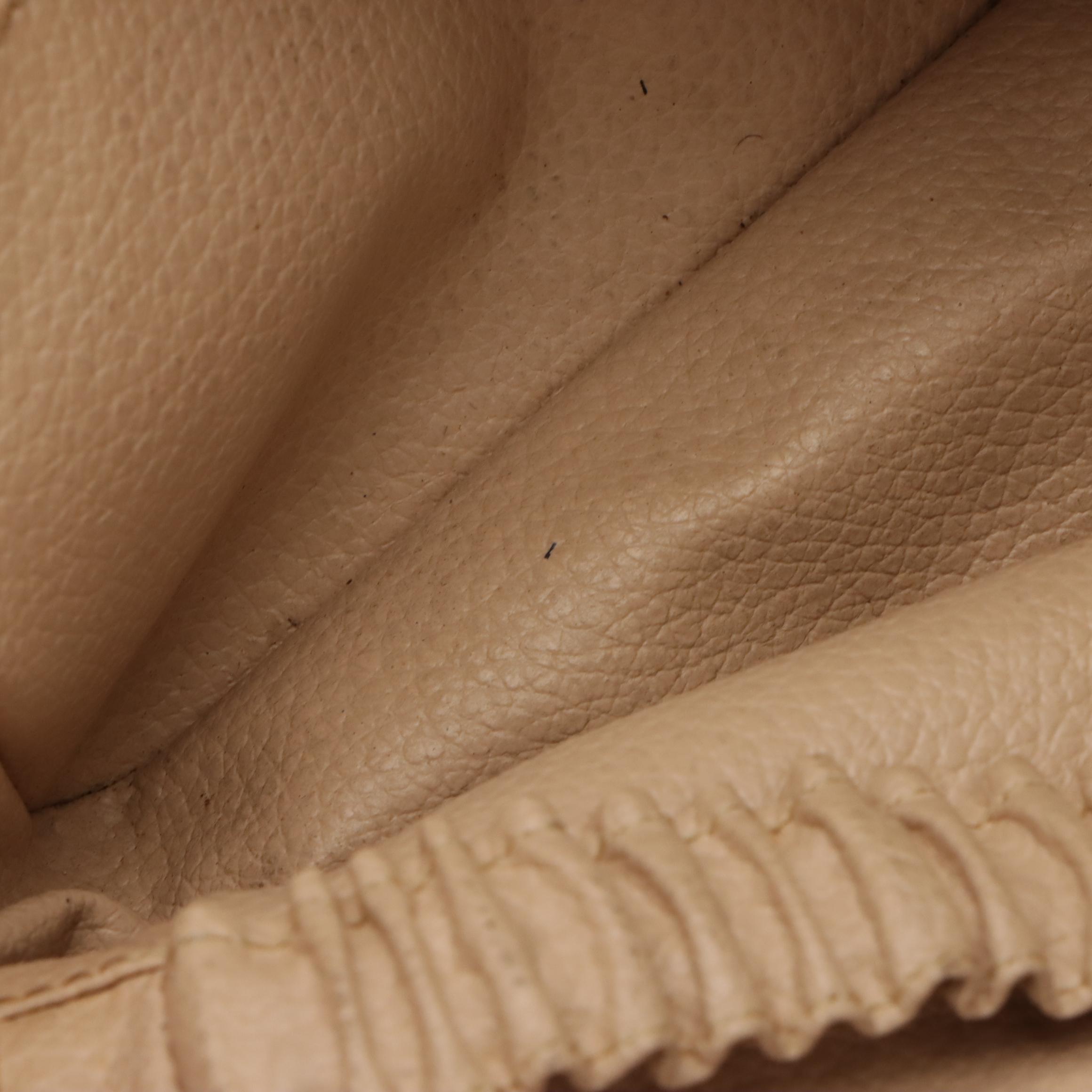 Louis Vuitton Trousse Toilette 19 in Monogram Canvas