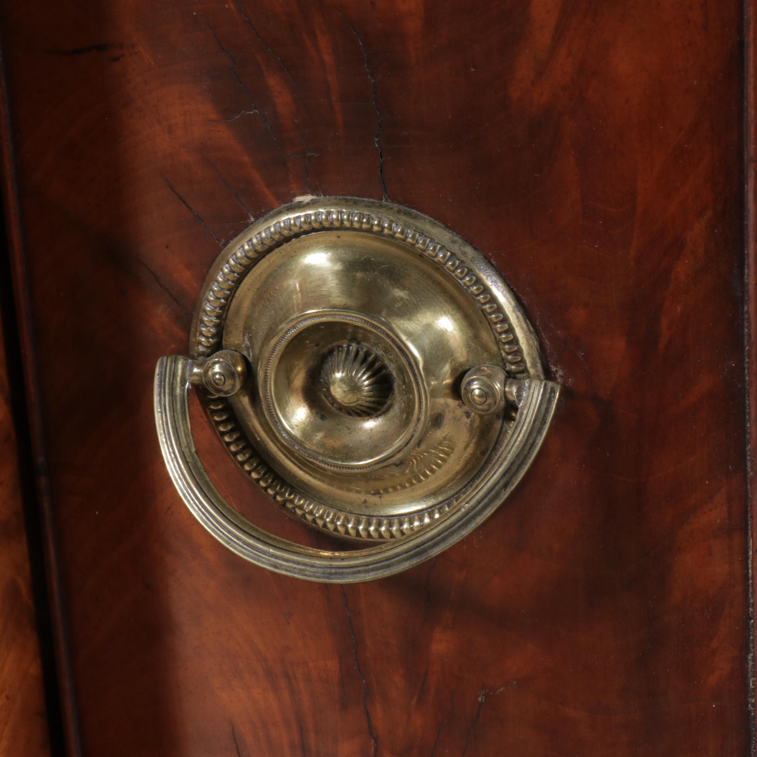American Federal Mahogany Sideboard, Early 19th Century