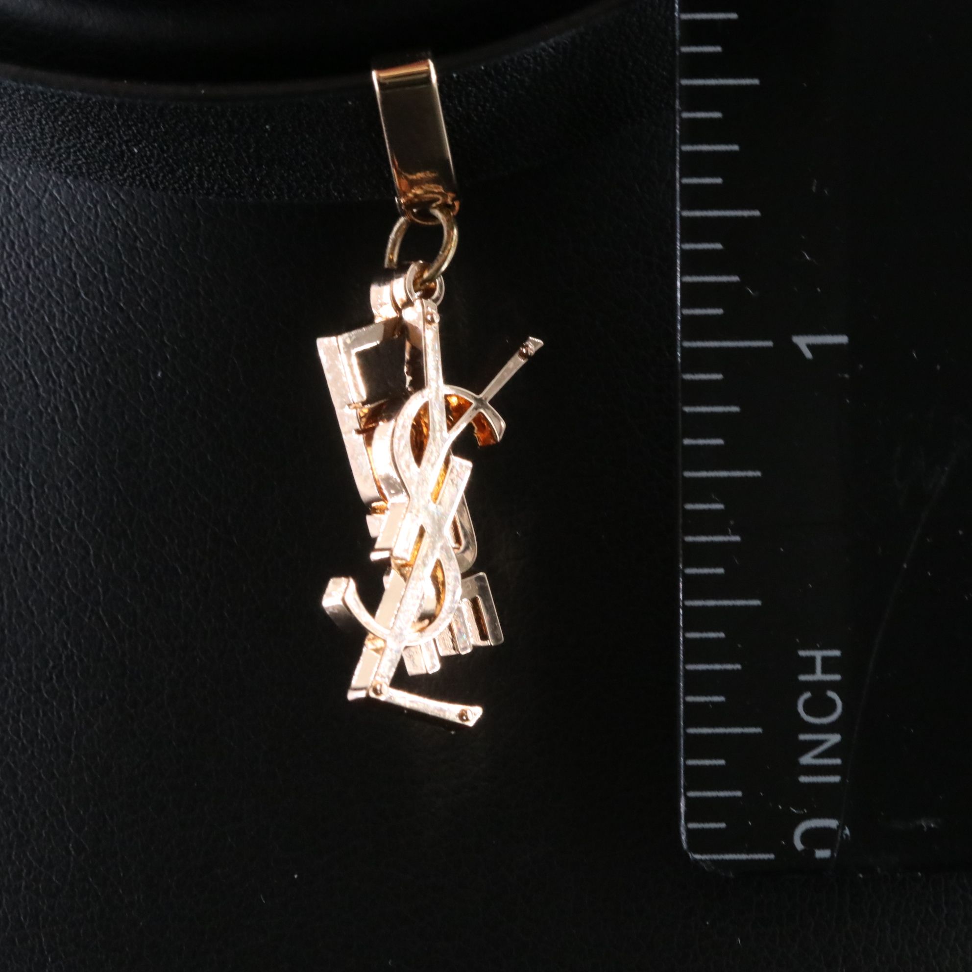 Yves St. Laurent Beauté Choker YSL Libre Necklace