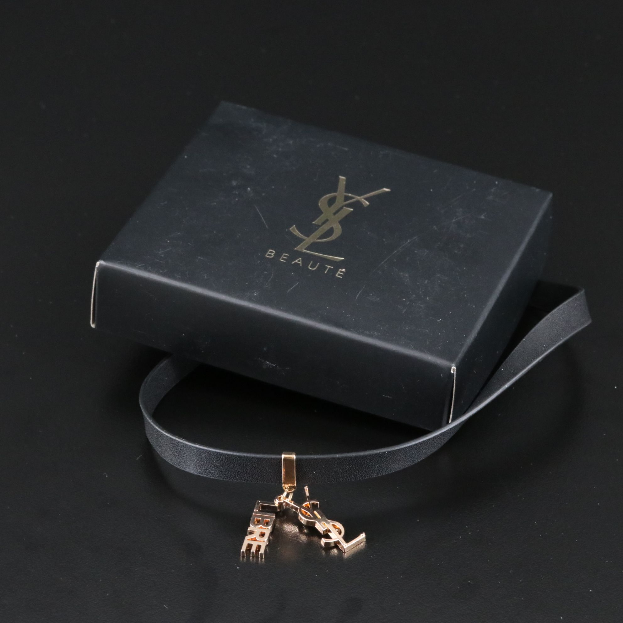 Yves St. Laurent Beauté Choker YSL Libre Necklace