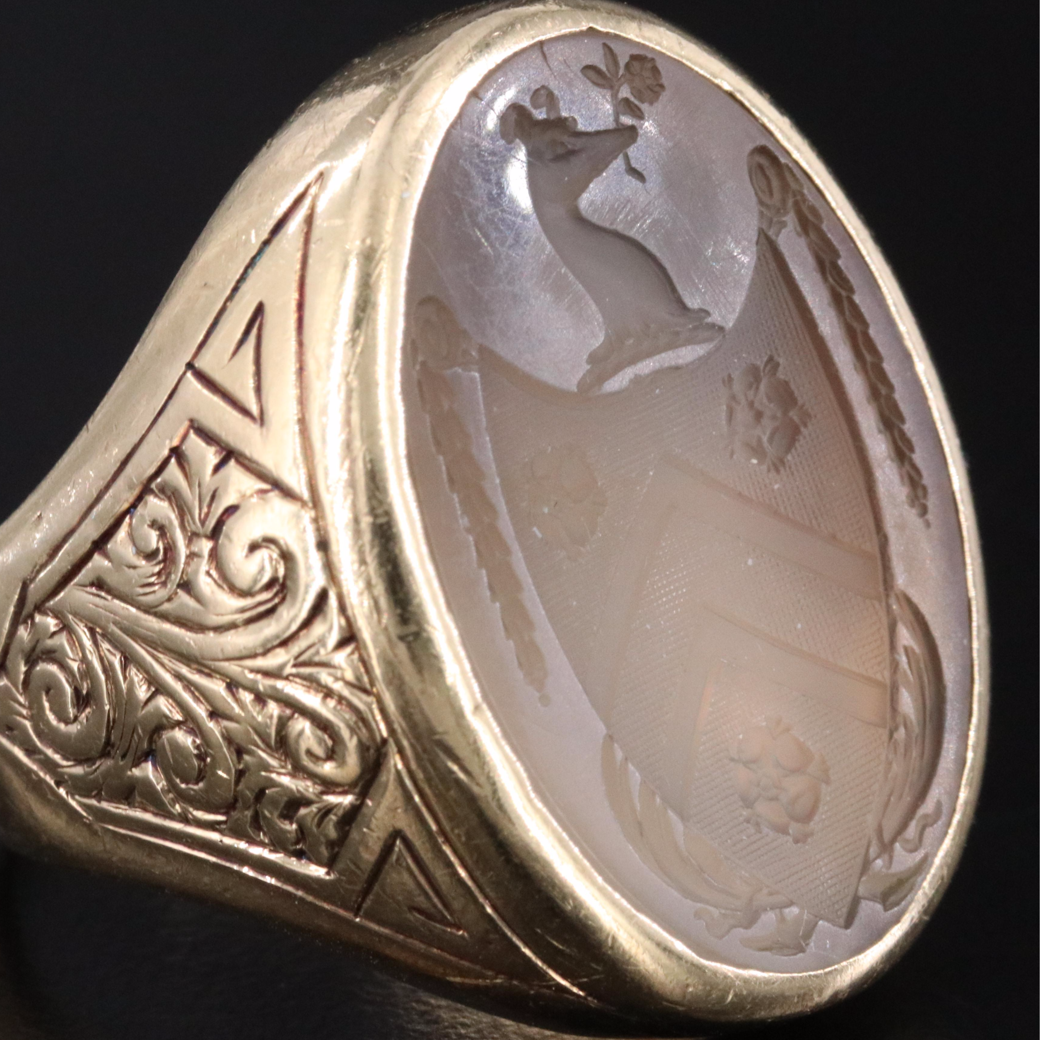 Vintage 14K Quartz Intaglio Crest Ring
