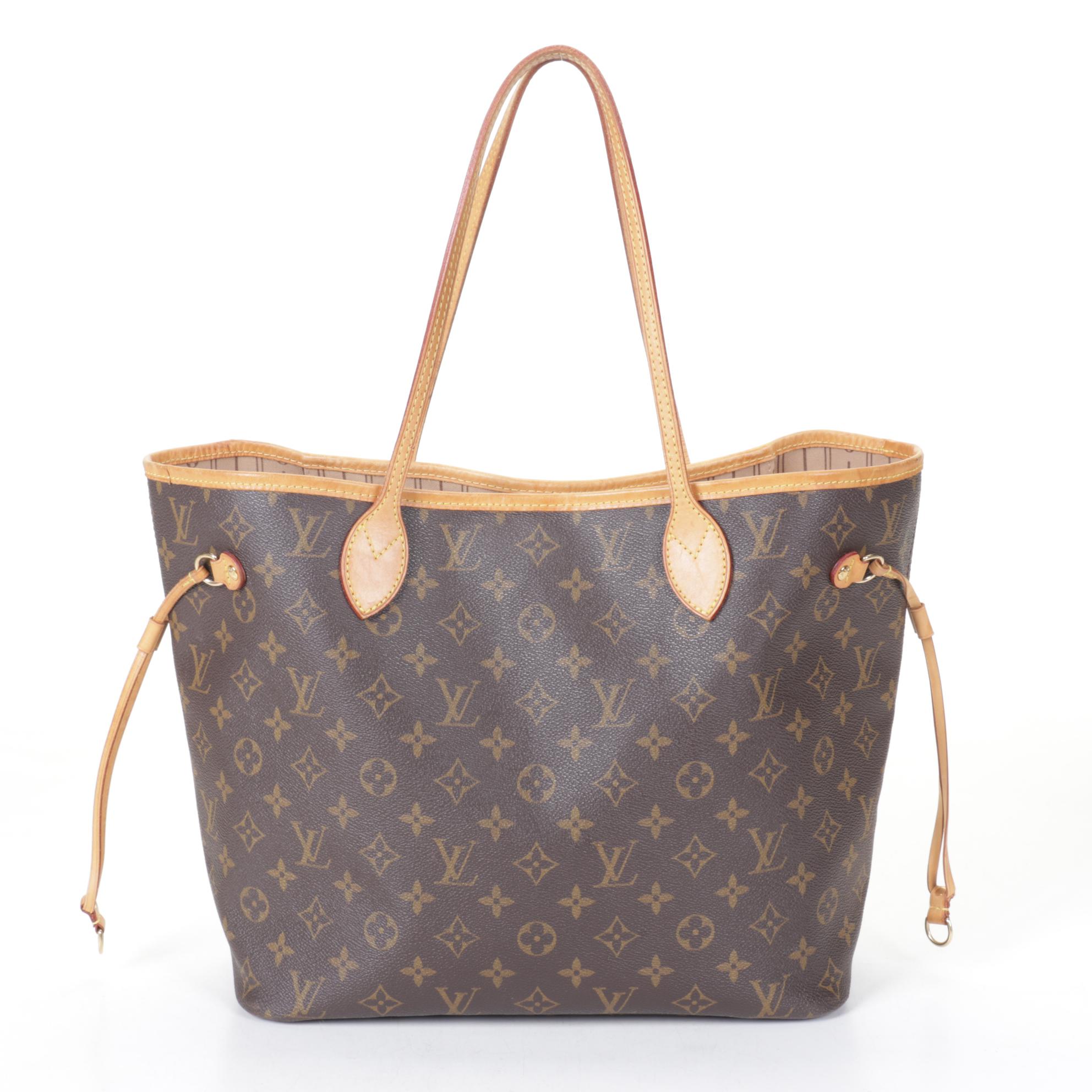 Louis Vuitton Neverfull MM in Monogram Canvas and Leather Trim