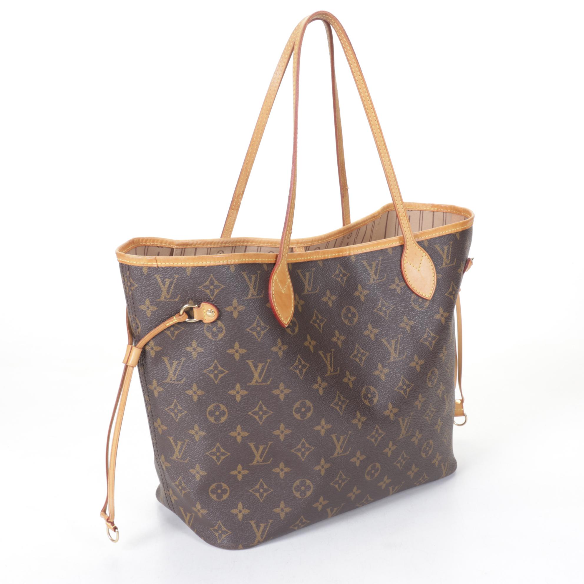 Louis Vuitton Neverfull MM in Monogram Canvas and Leather Trim