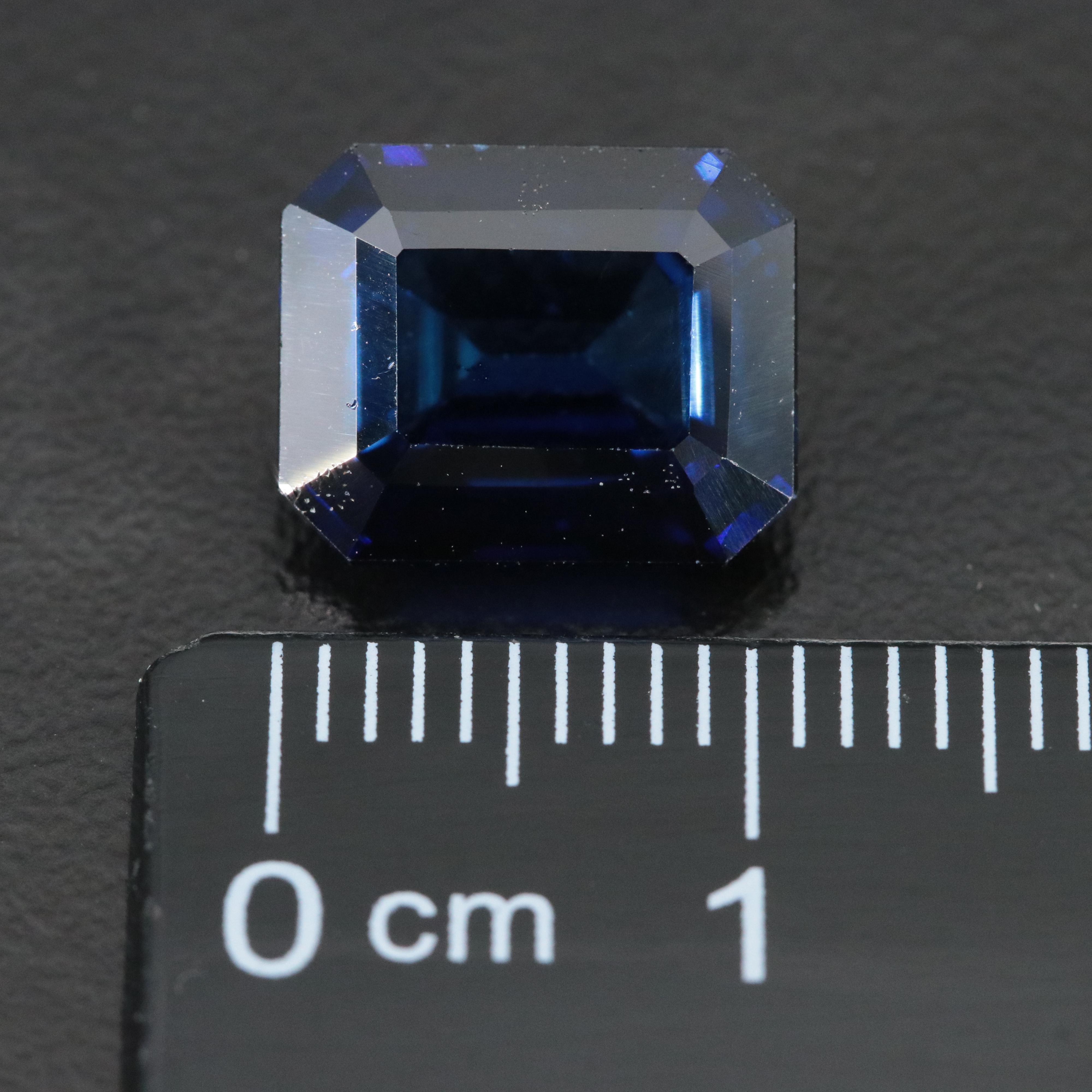 Loose 5.63 CT Lab Grown Sapphire