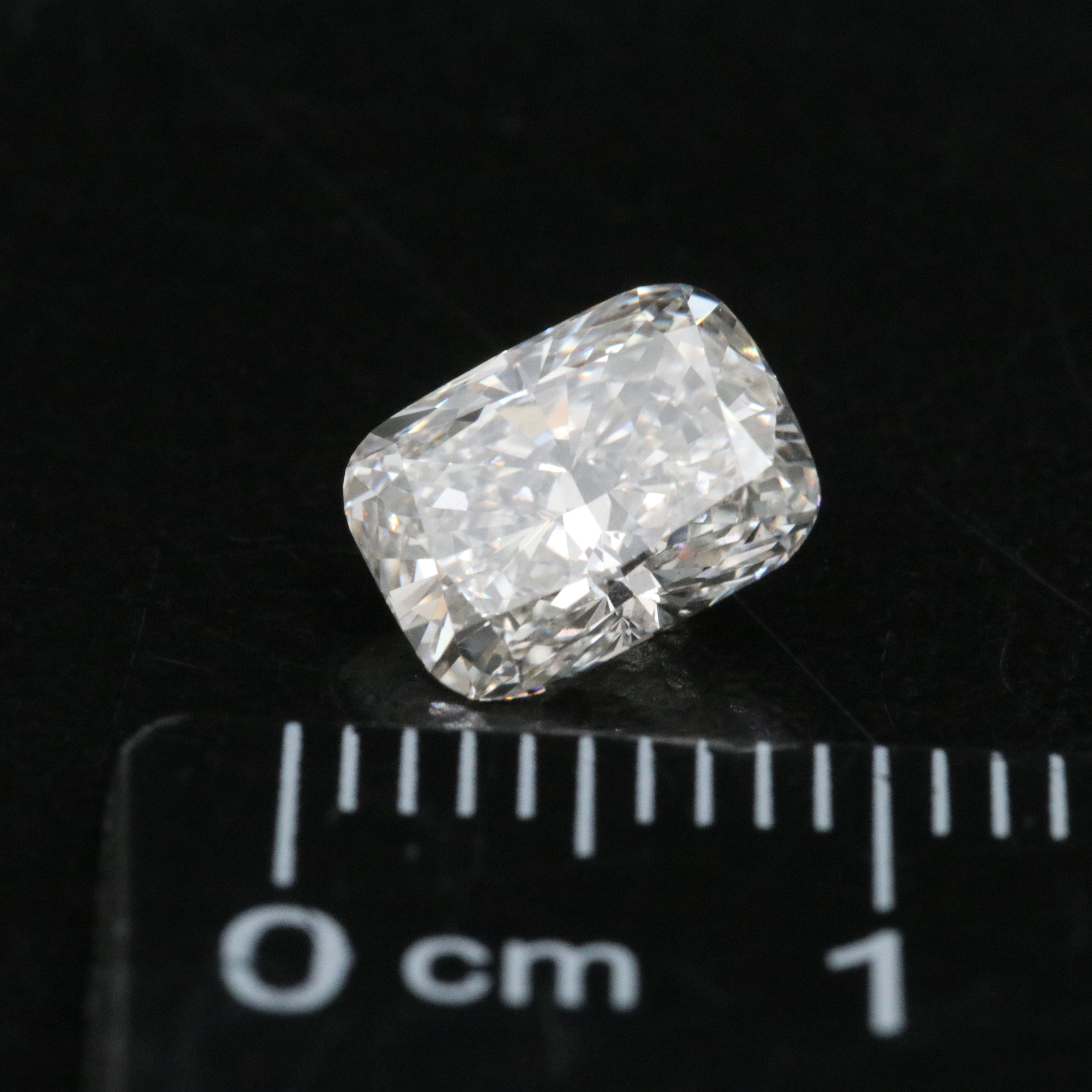 Loose 1.39 CT Lab Grown Diamond with IGI Report