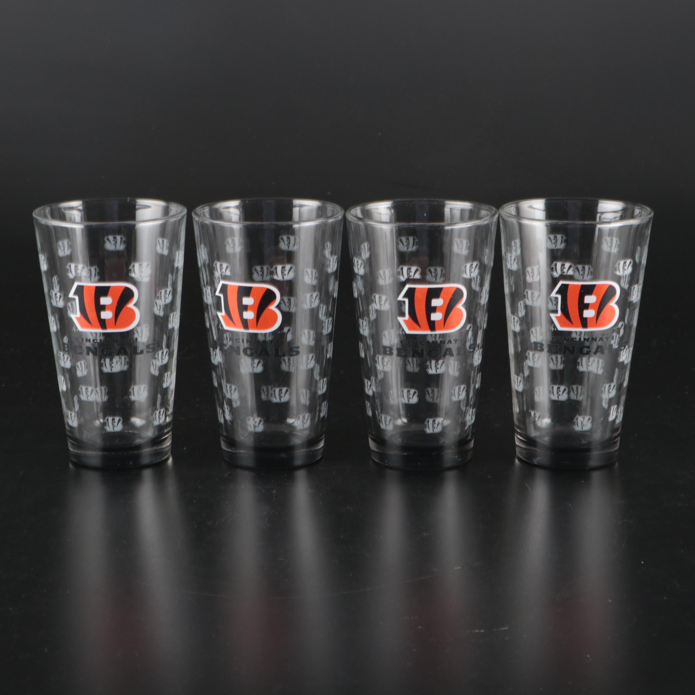 Cincinnati Bengals and Bearcats Beer and Wine Glasses with NFL Restaurant Guide