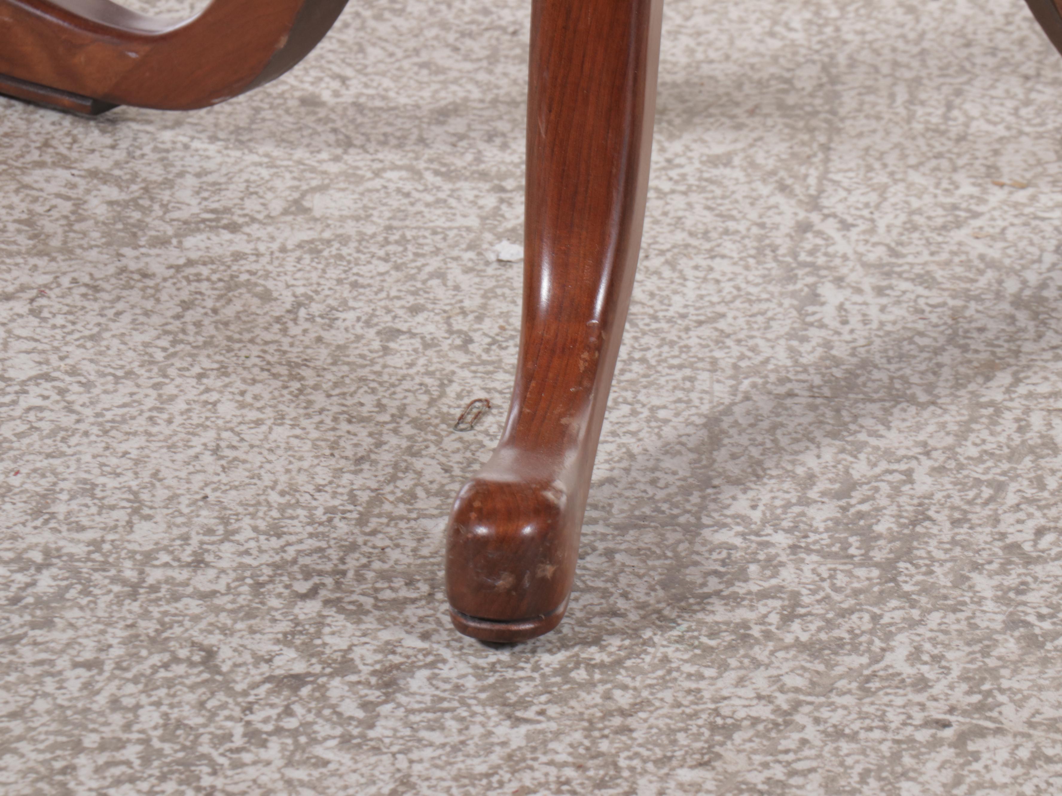 Queen Anne Style Mahogany Two-Pedestal Dining Table with Six Chairs