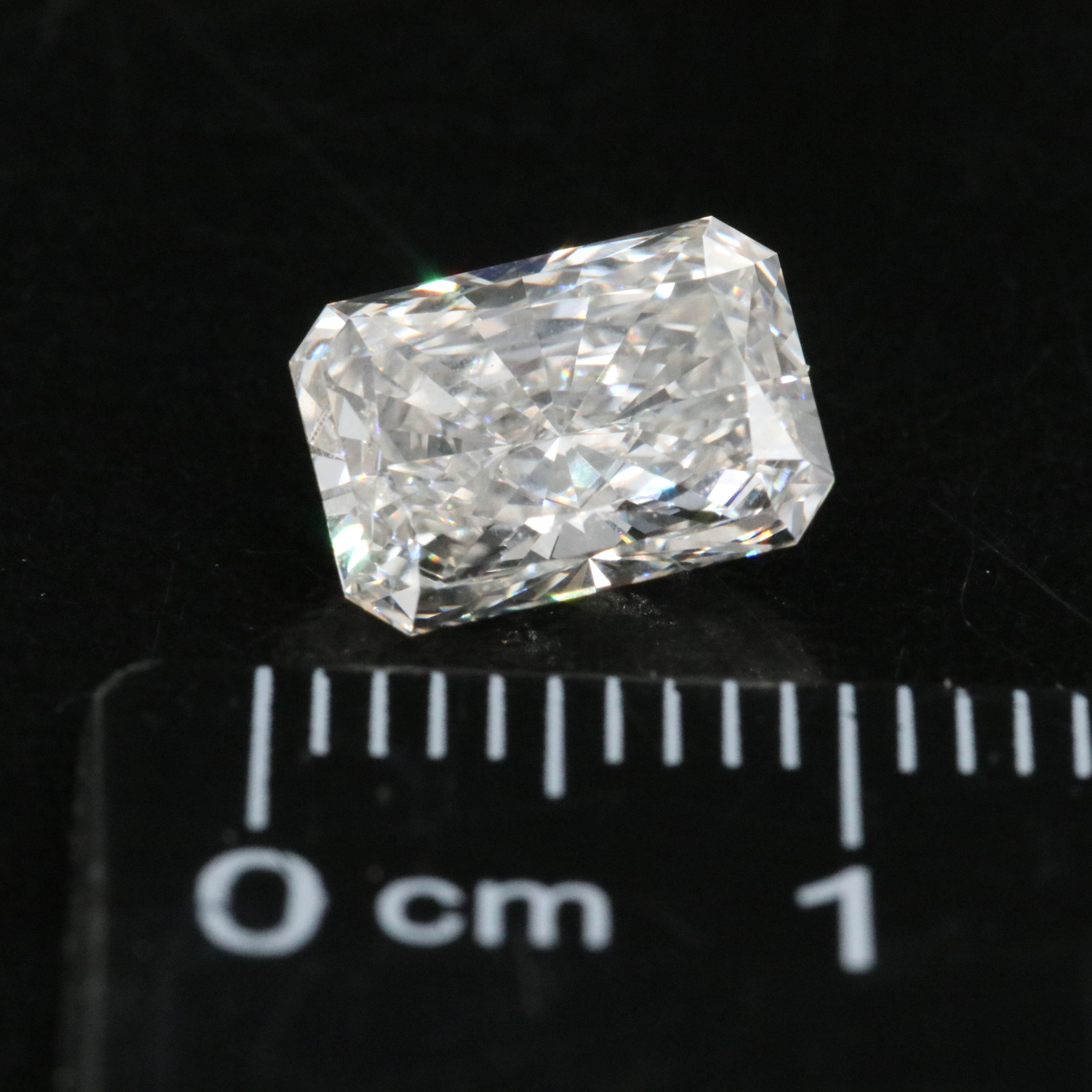 Loose 1.92 CT Lab Grown Diamond with IGI Report