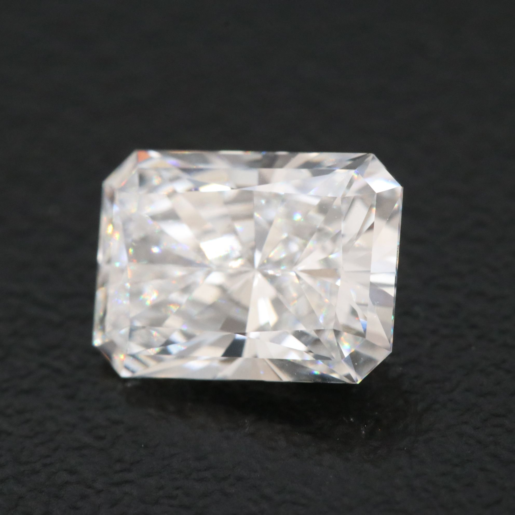 Loose 2.10 CT Lab Grown Diamond with IGI Report
