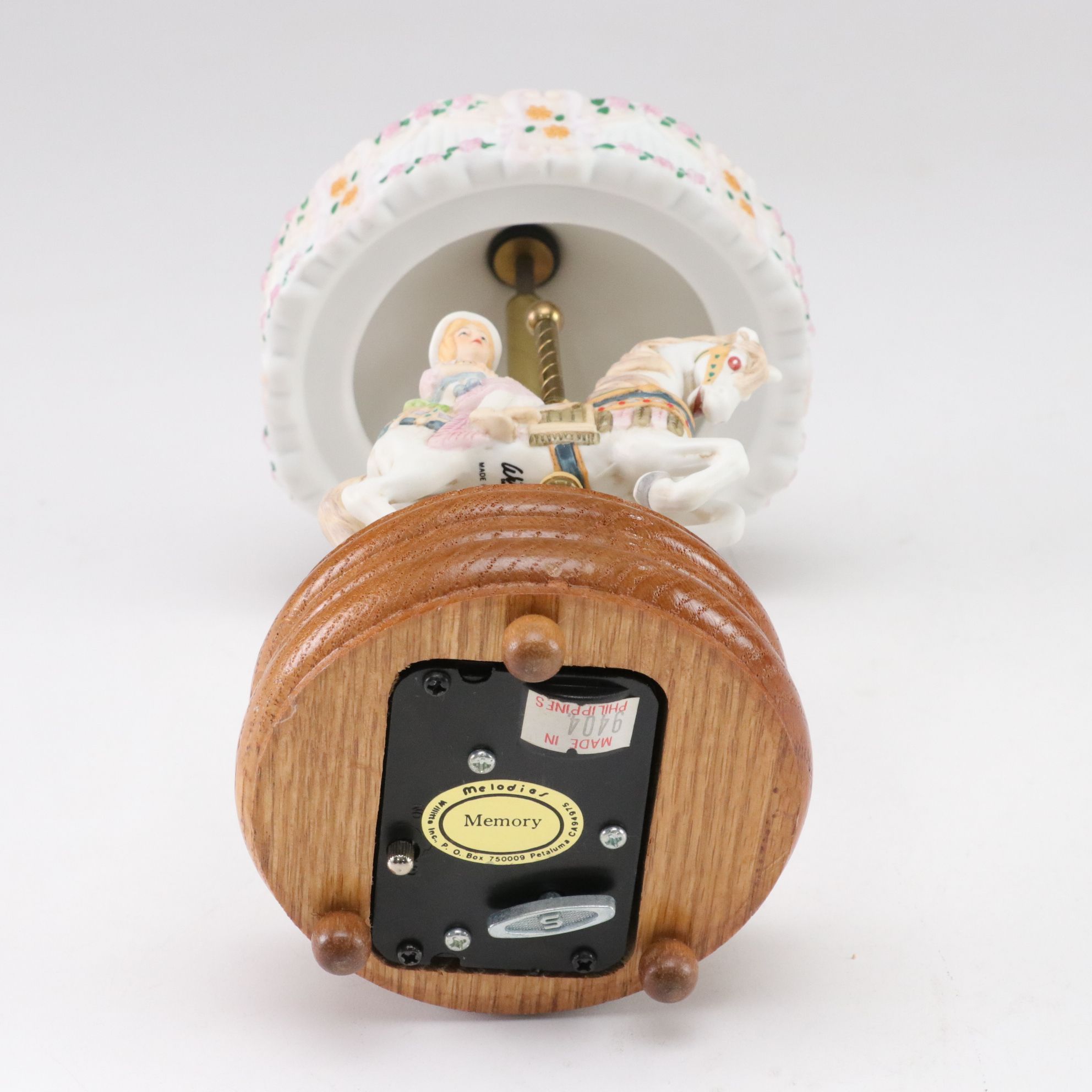 Merry-Go-Round Music Boxes, Late 20th to 21st Century
