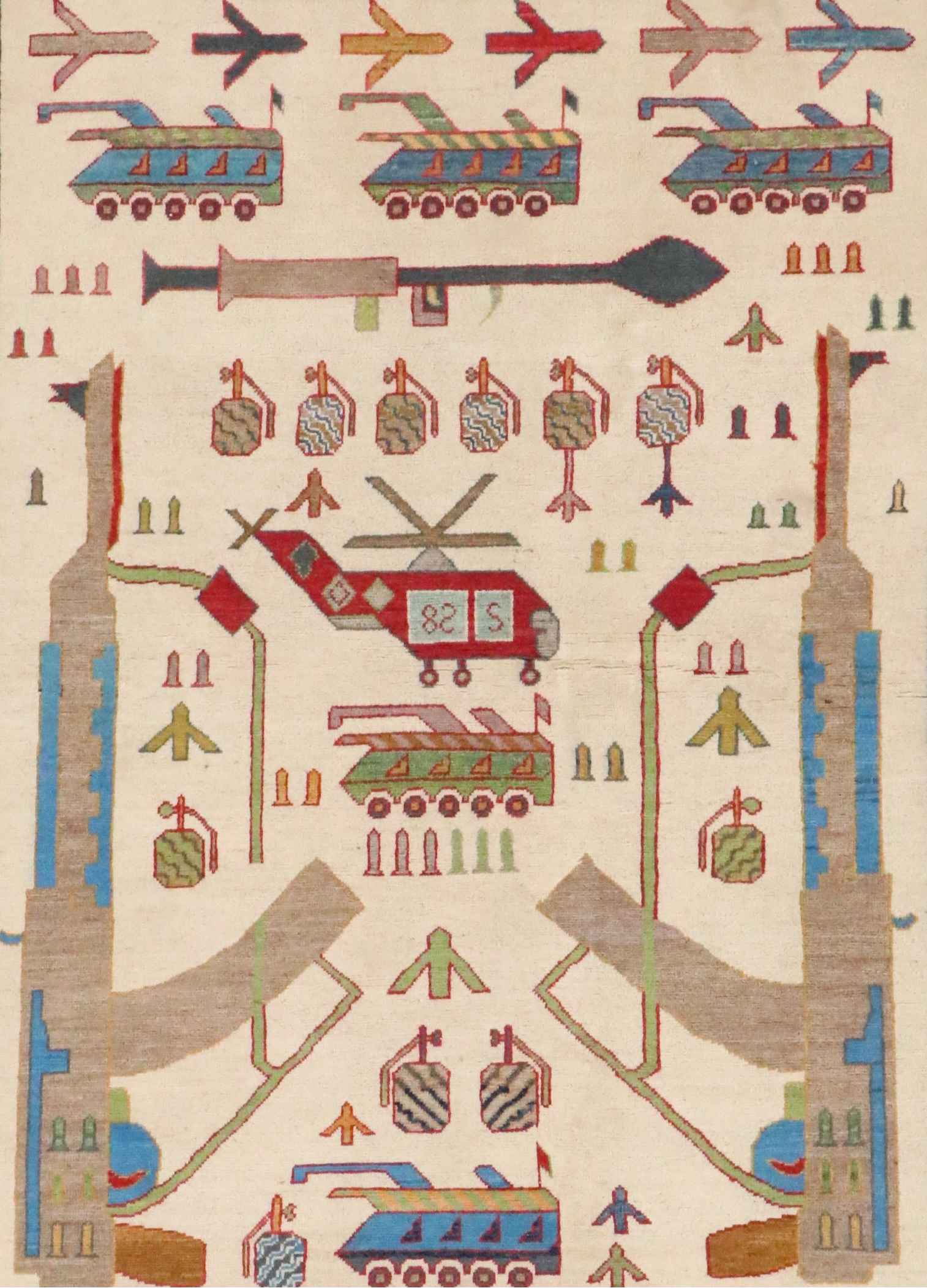 5' x 6'6 Hand-Knotted Pakistani Pictorial War Area Rug