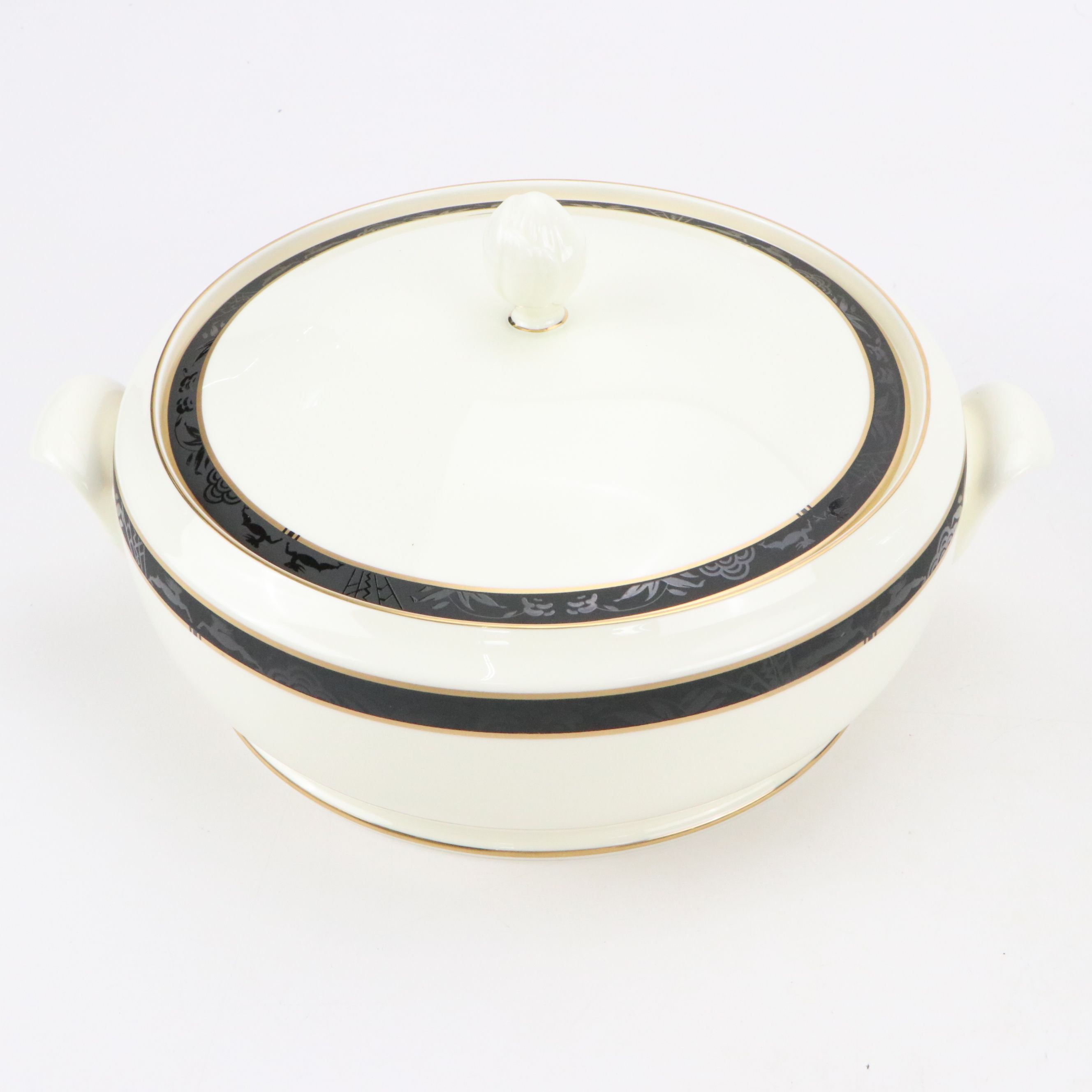 Pfaltzgraff "Astoria" Bone China Dinnerware and Tureen, 1991–1996