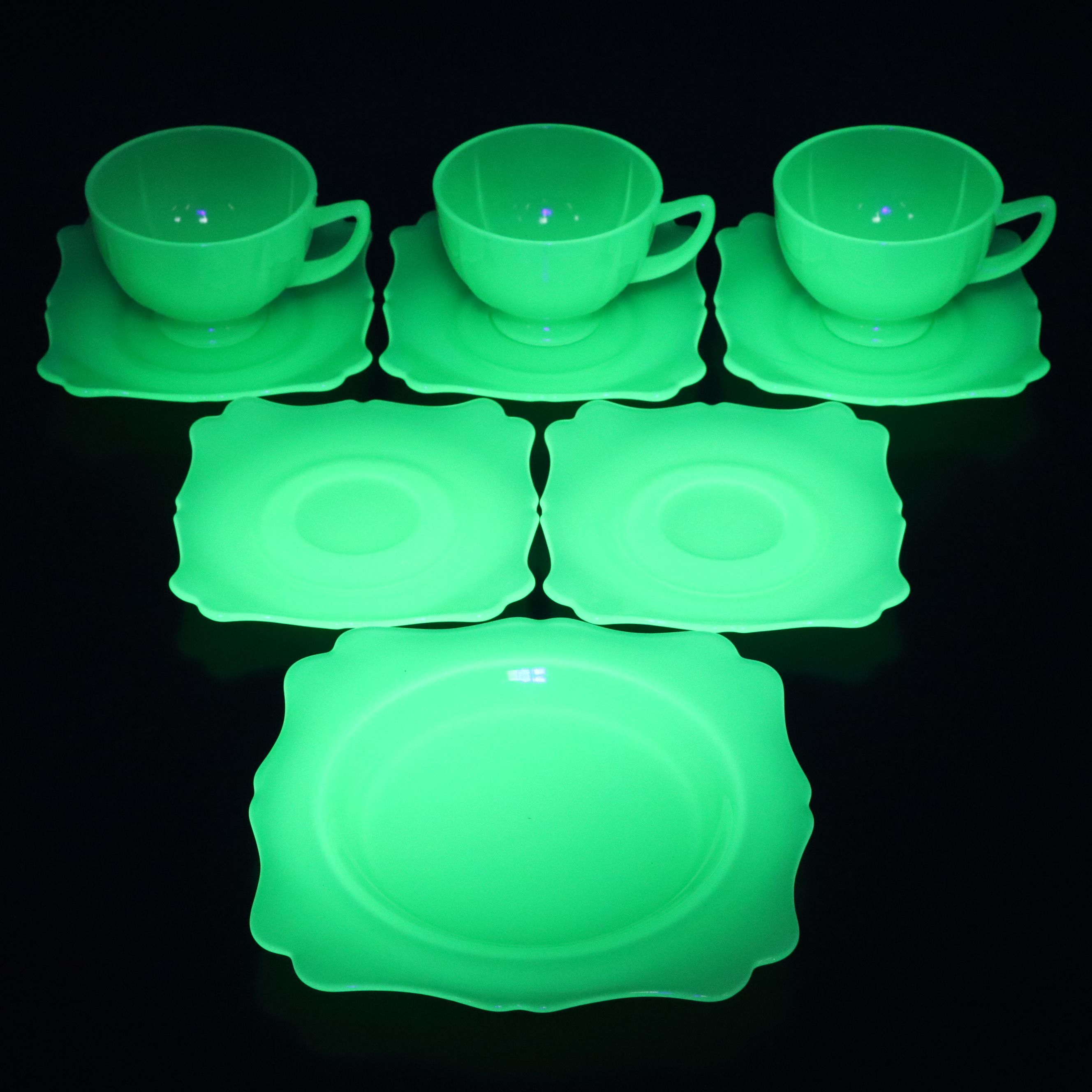 Uranium Glass Dessert Plate with Teacups and Saucers