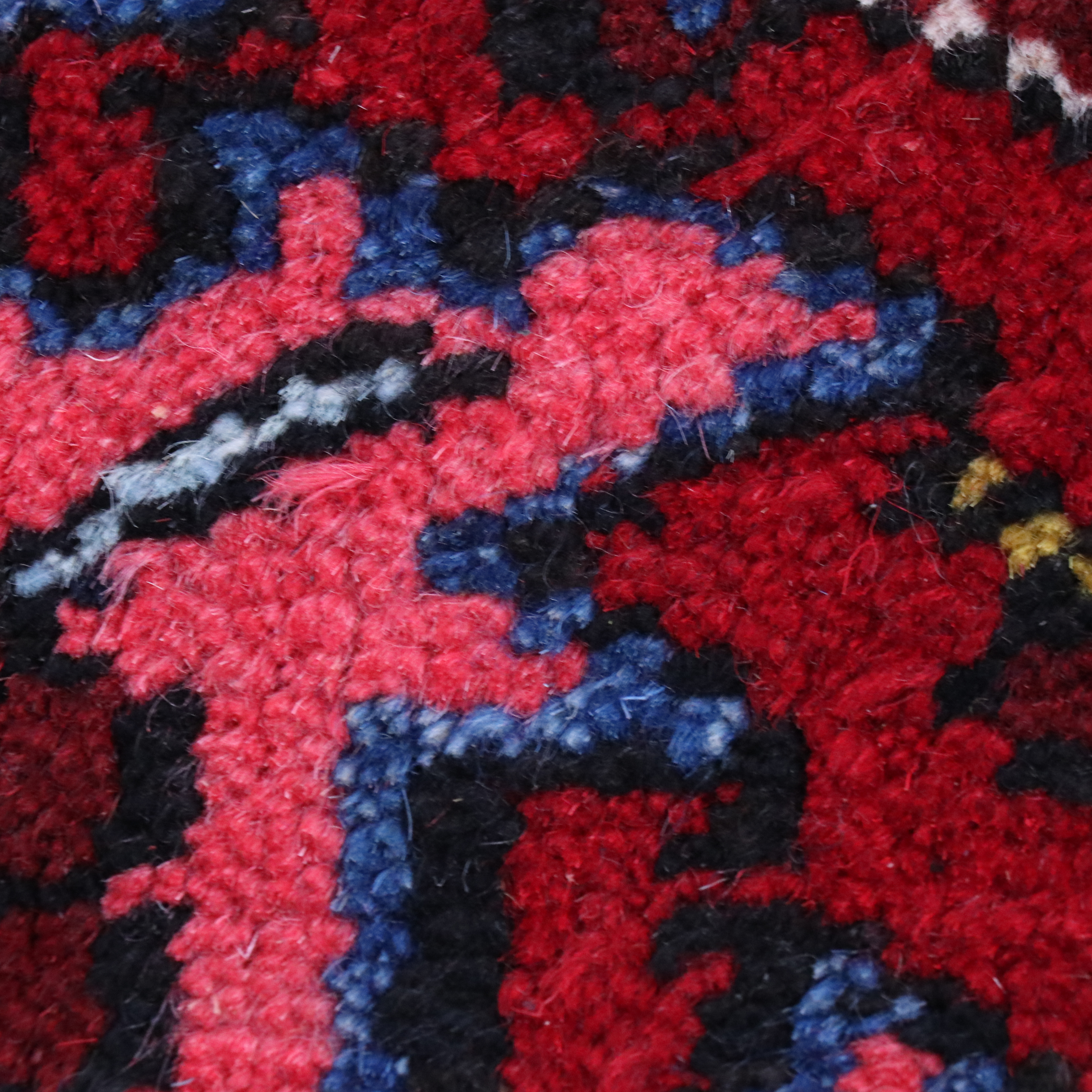 6'10 x 10'1 Hand-Knotted Persian Heriz Area Rug