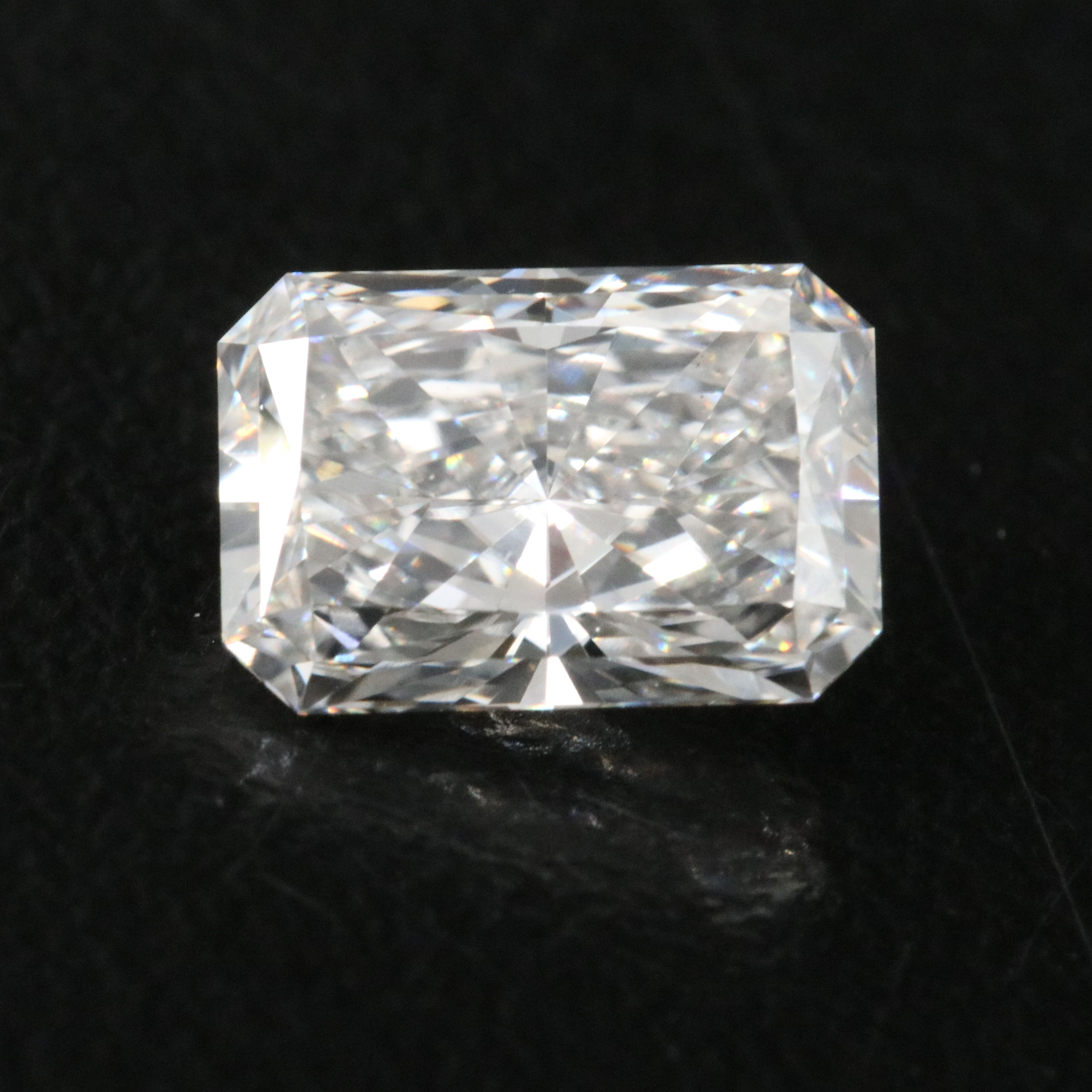 Loose 1.33 CT Lab Grown Diamond with IGI Report