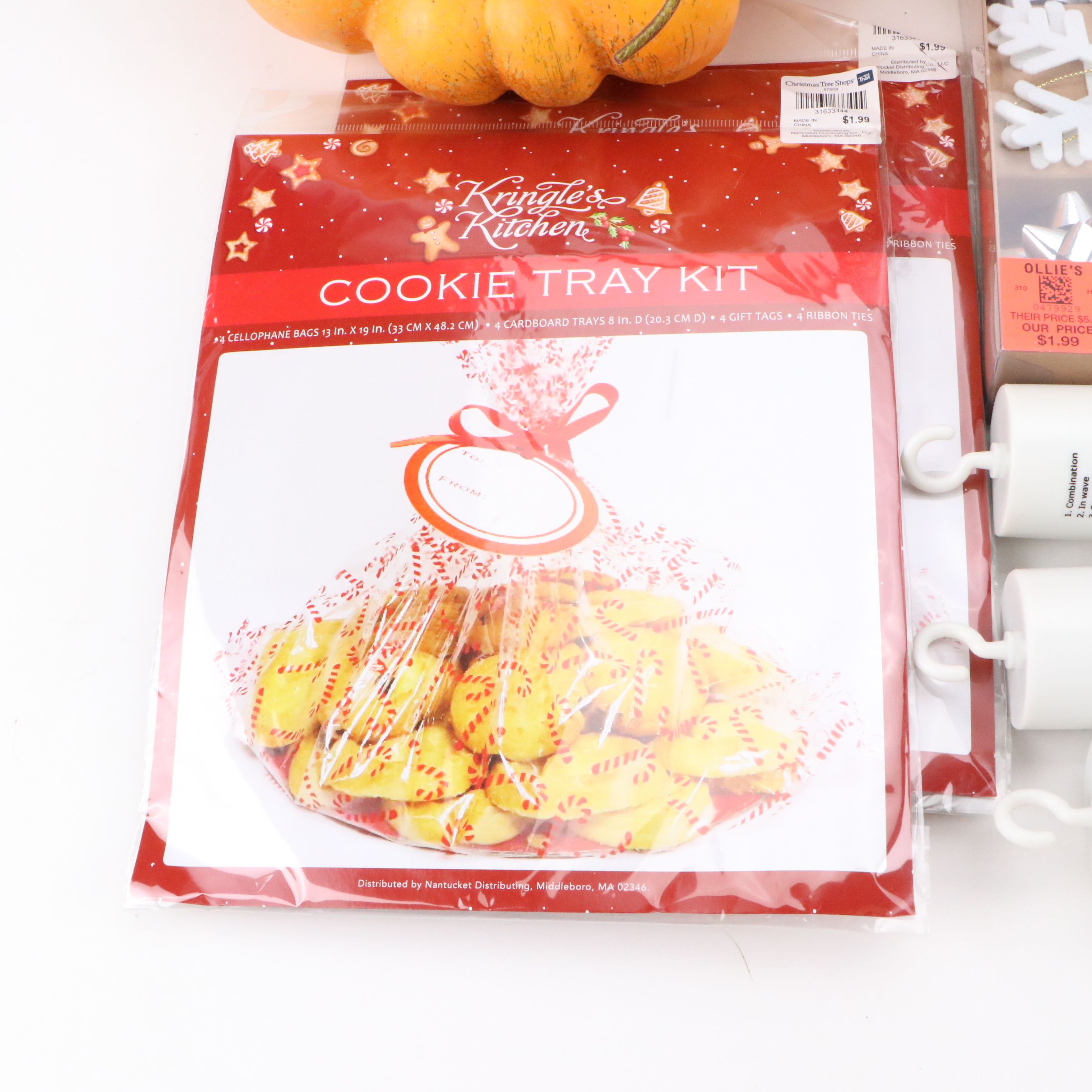 Christmas Plates, Cookie Tray Set with Fall Pumpkins and More Seasonal Decor