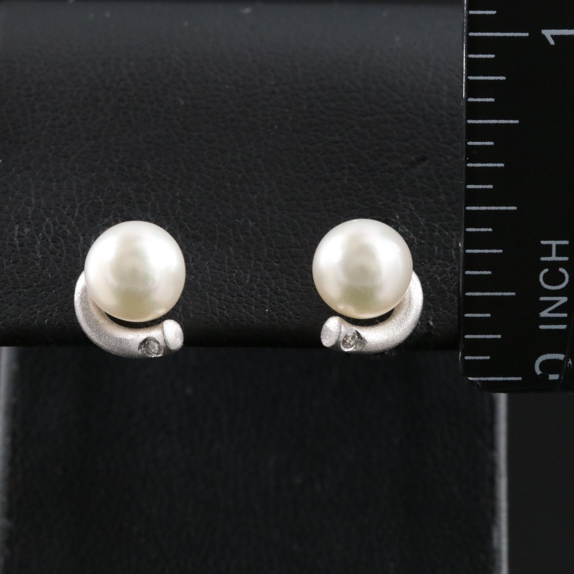 18K Pearl and Diamond Earrings