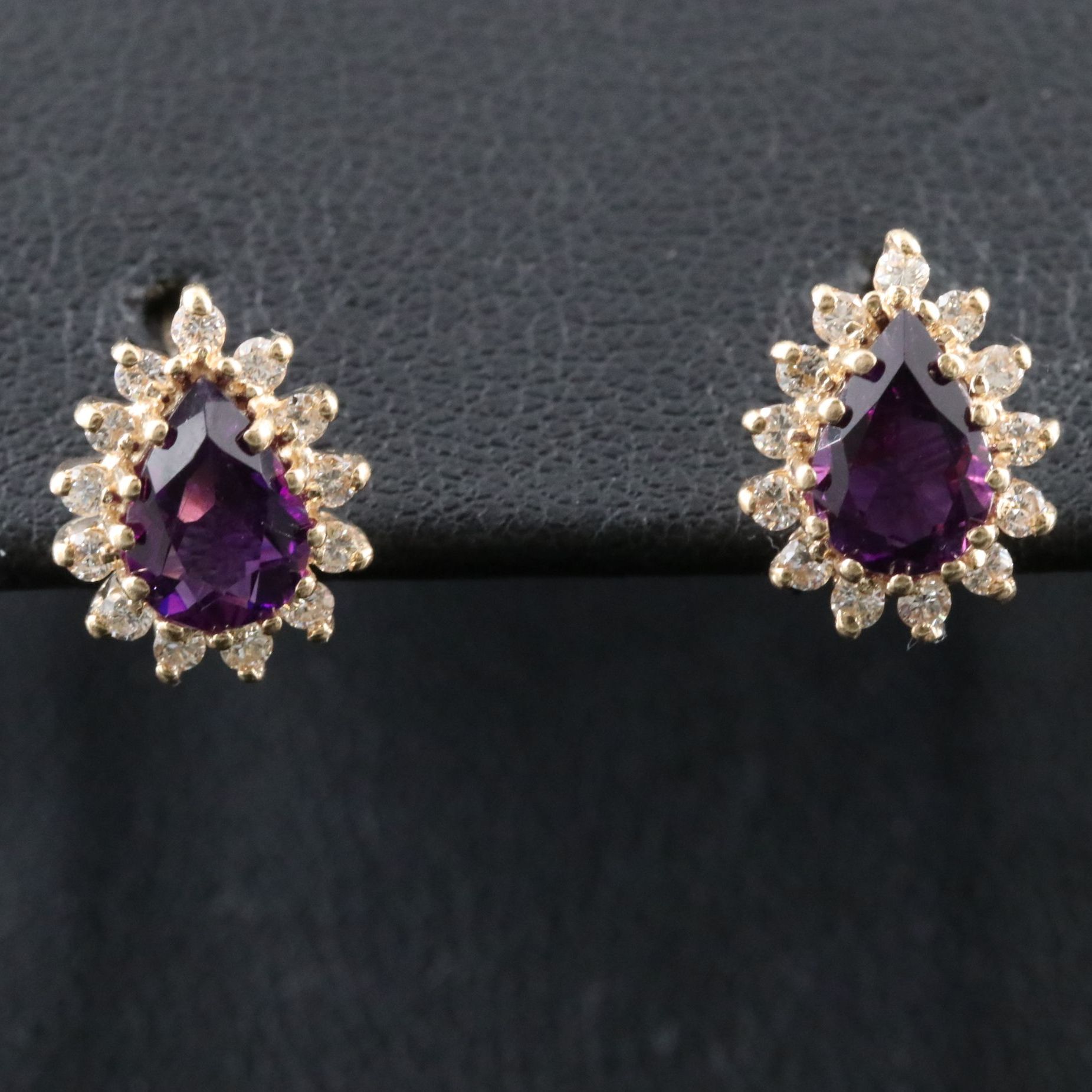 14K Amethyst and 0.29 CTW Diamond Pendant and Earrings