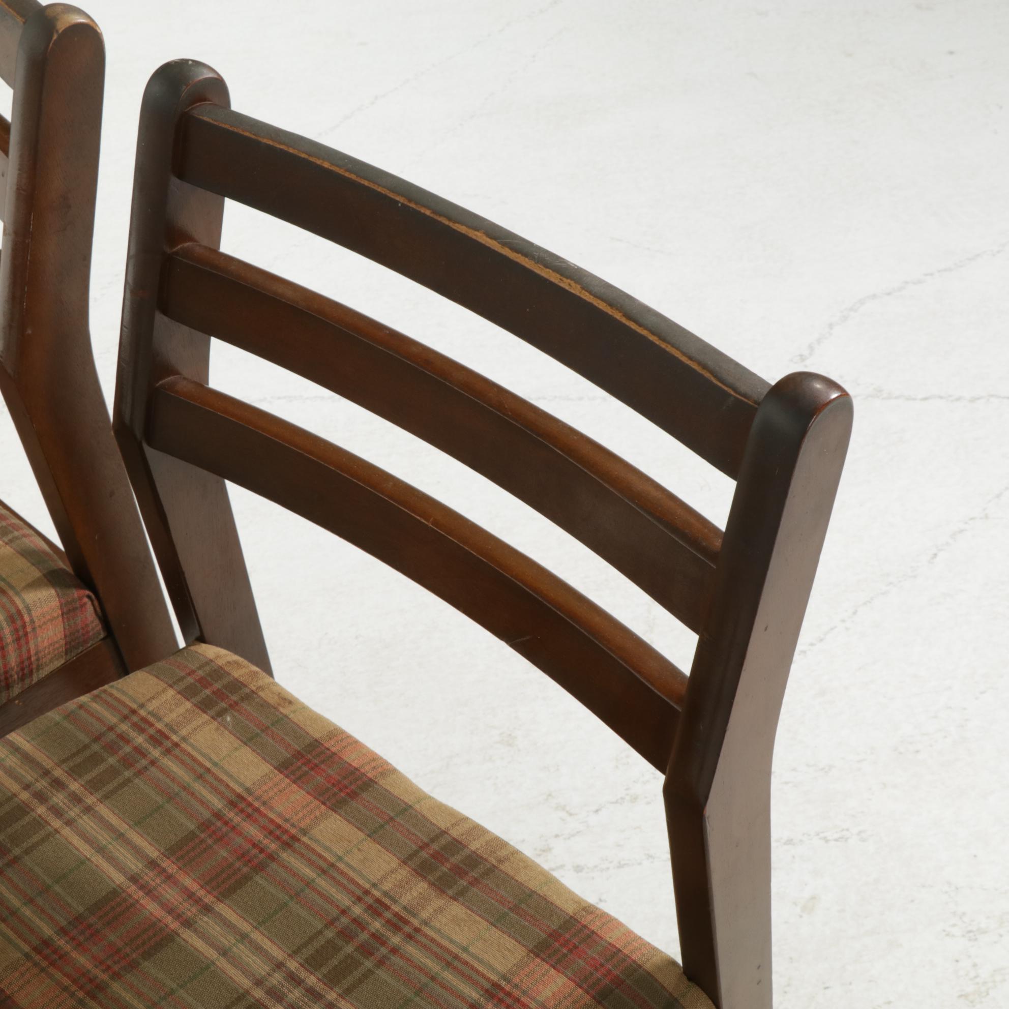 Mid Century Modern Drop-Leaf Dining Table with Six Chairs