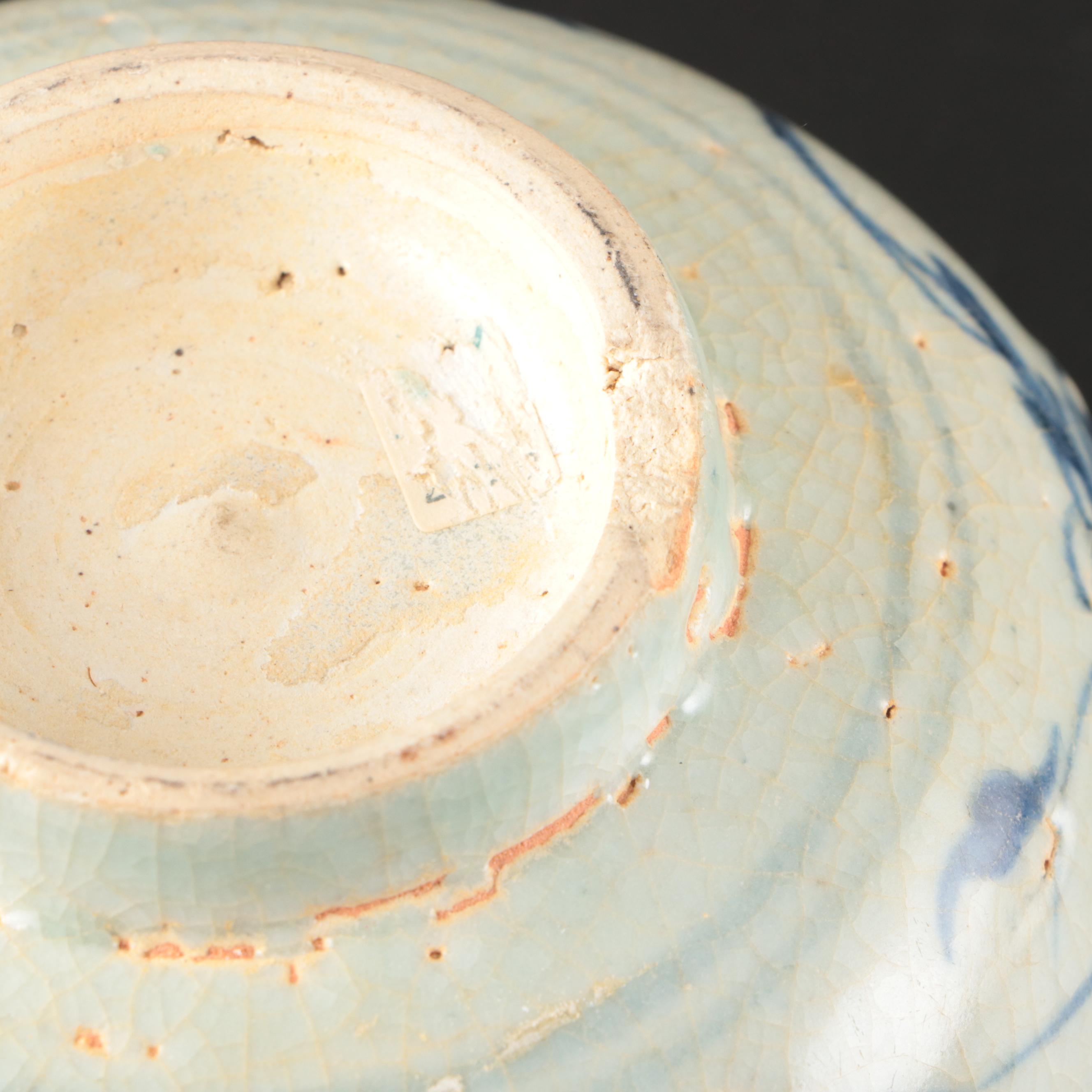 Chinese Floral Blue and White Porcelain Bowls and Plate