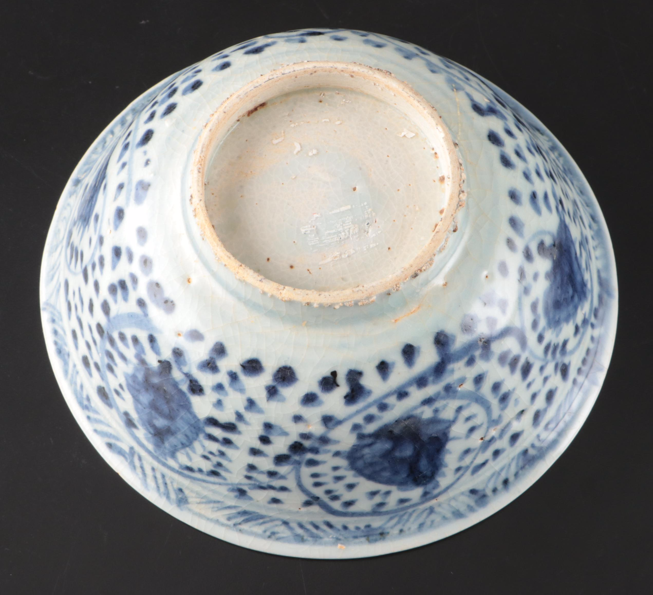 Chinese Floral Blue and White Porcelain Bowls and Plate