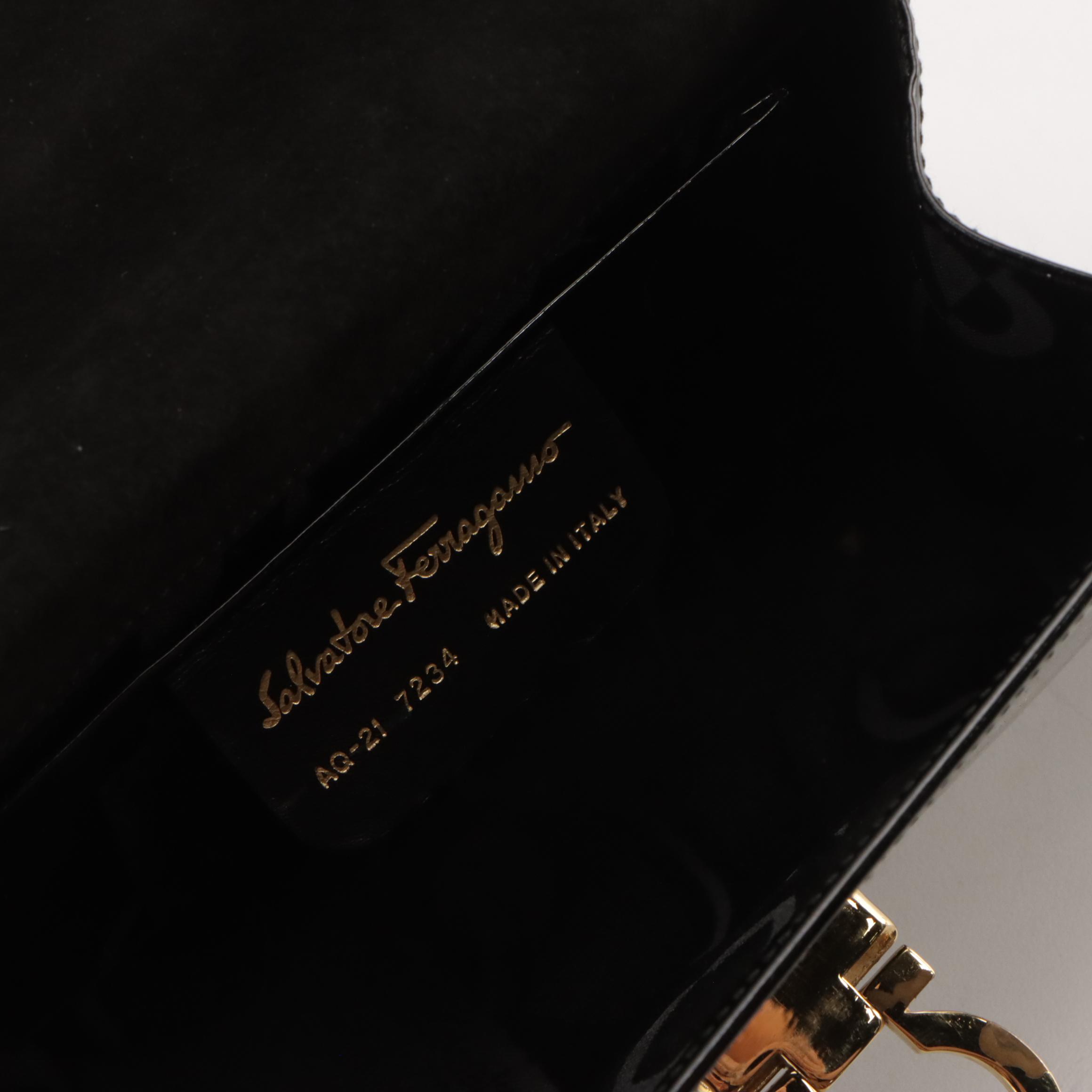 Salvatore Ferragamo Front Flap Giancini Closure Crossbody Bag in Black Leather