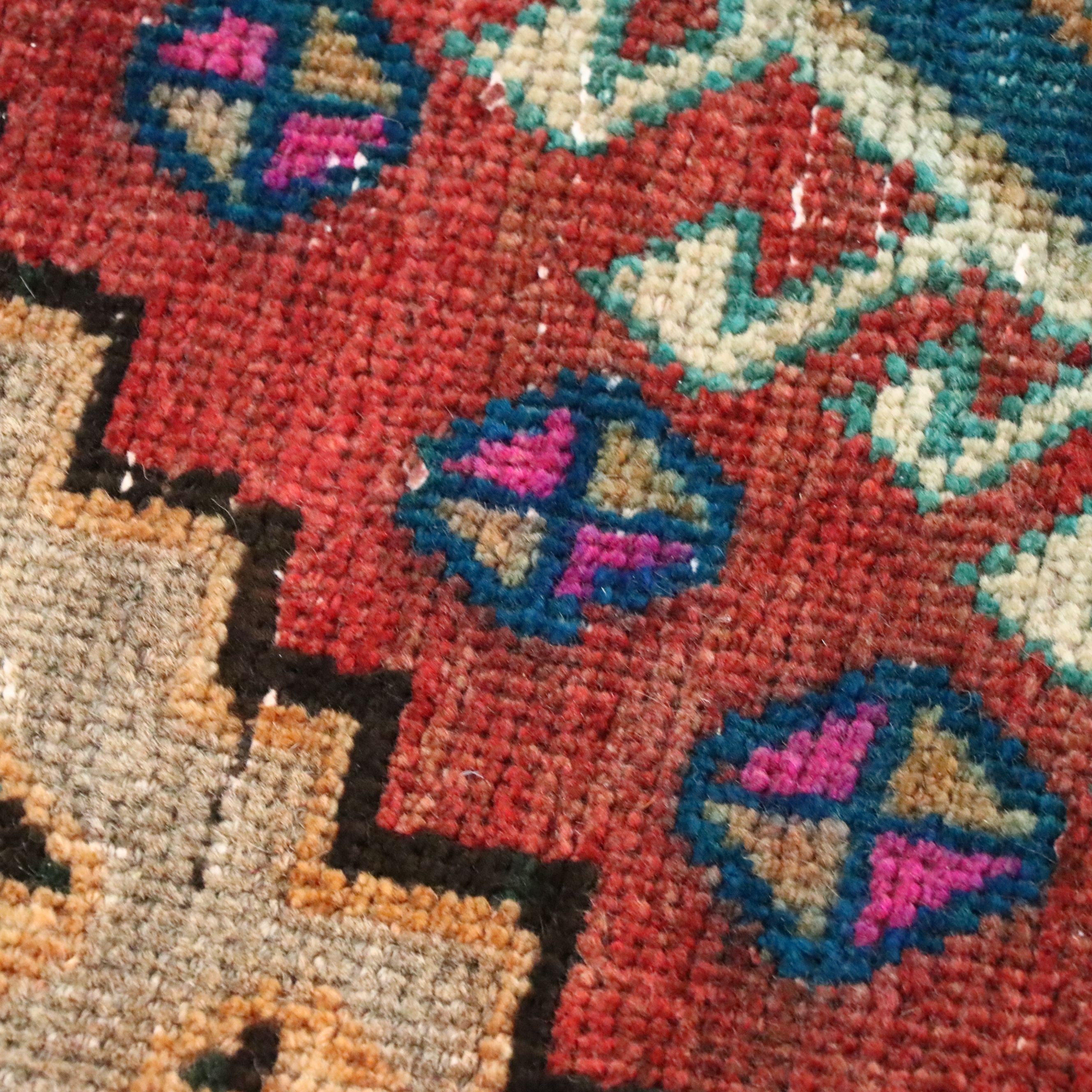 5' x 8' Hand-Knotted Persian Hamadan Area Rug