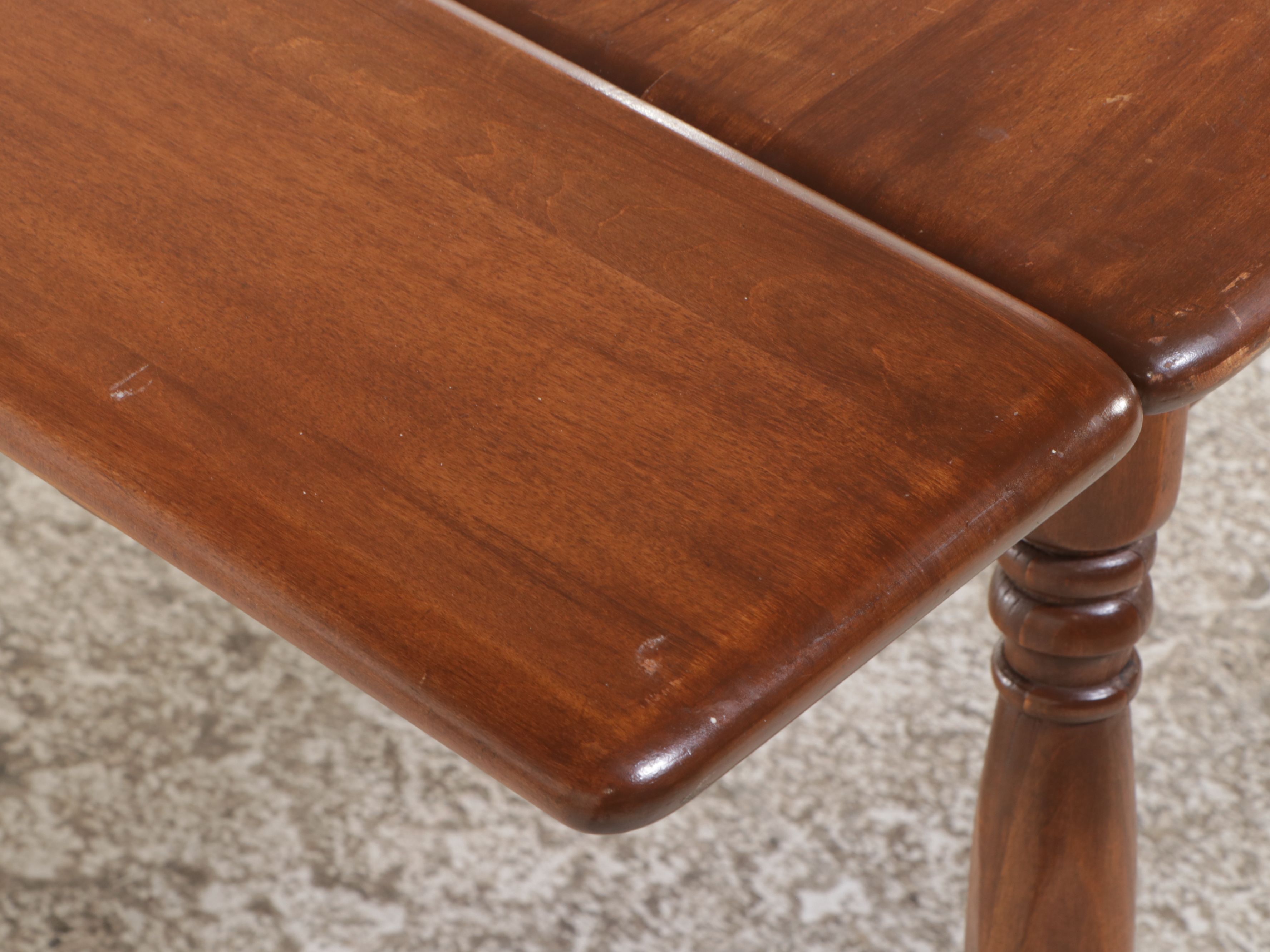 American Colonial Style Cherry Dining Table, Mid to Late 20th Century