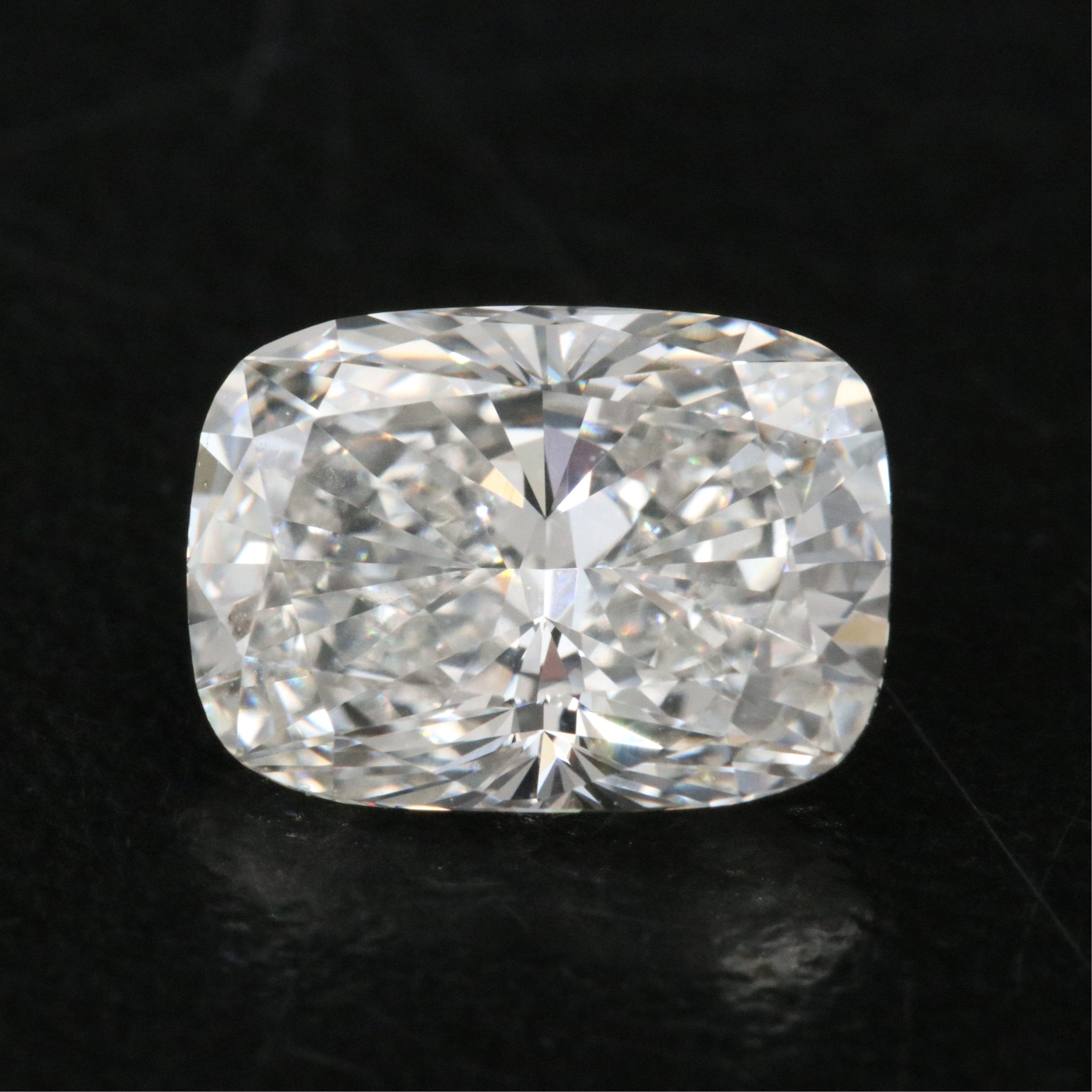 Loose 1.90 CT Lab Grown Diamond with IGI Report