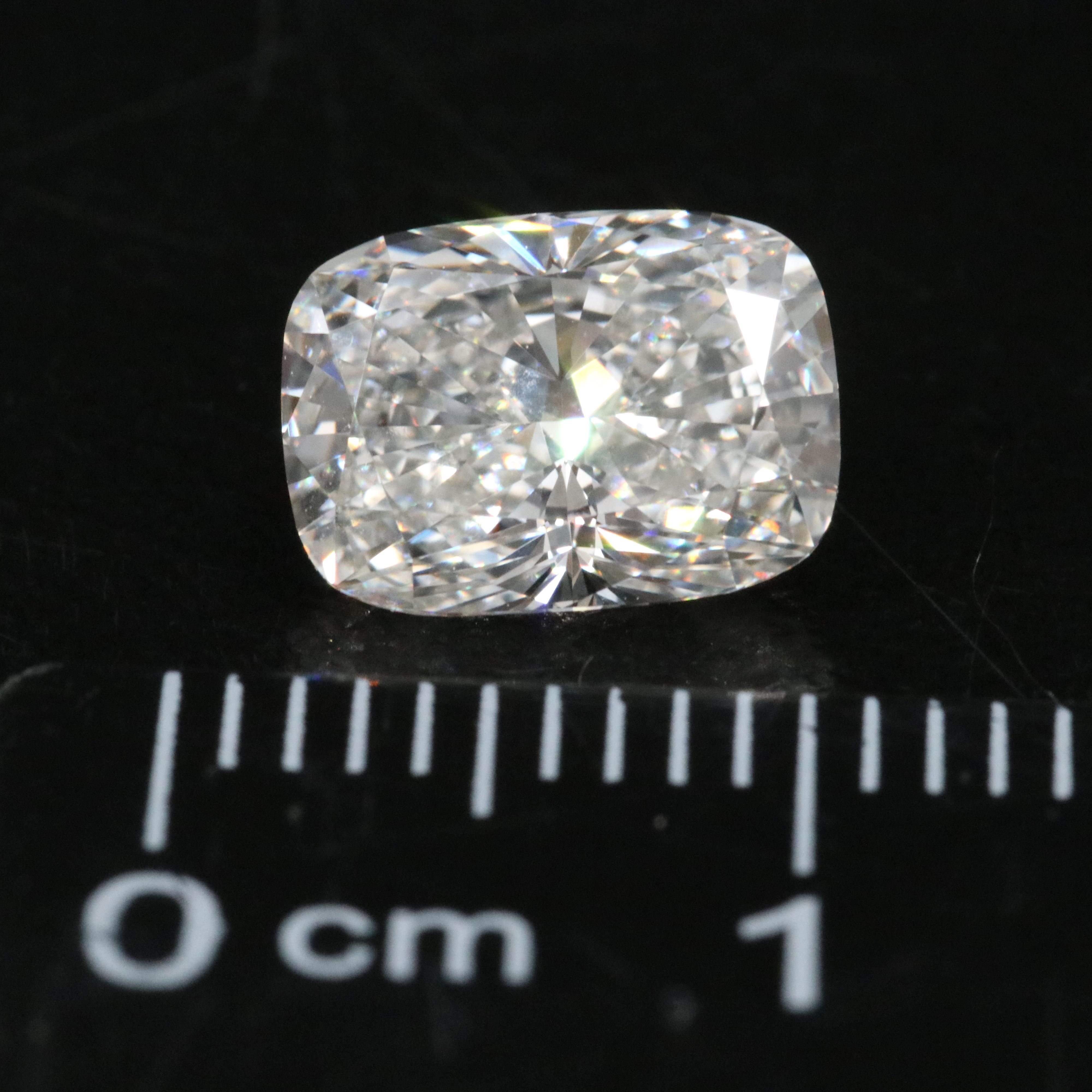 Loose 1.90 CT Lab Grown Diamond with IGI Report
