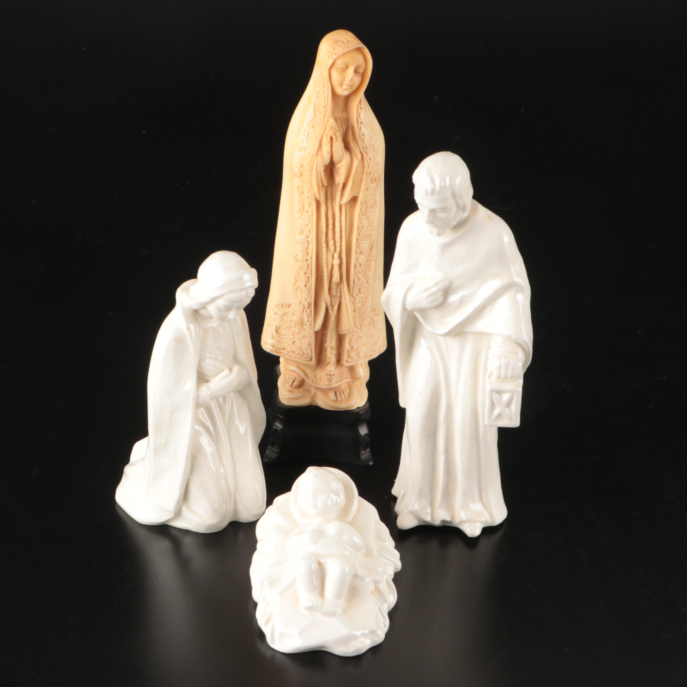 Goebel Sacrart Porcelain Nativity with Our Lady of Fátima Statuette