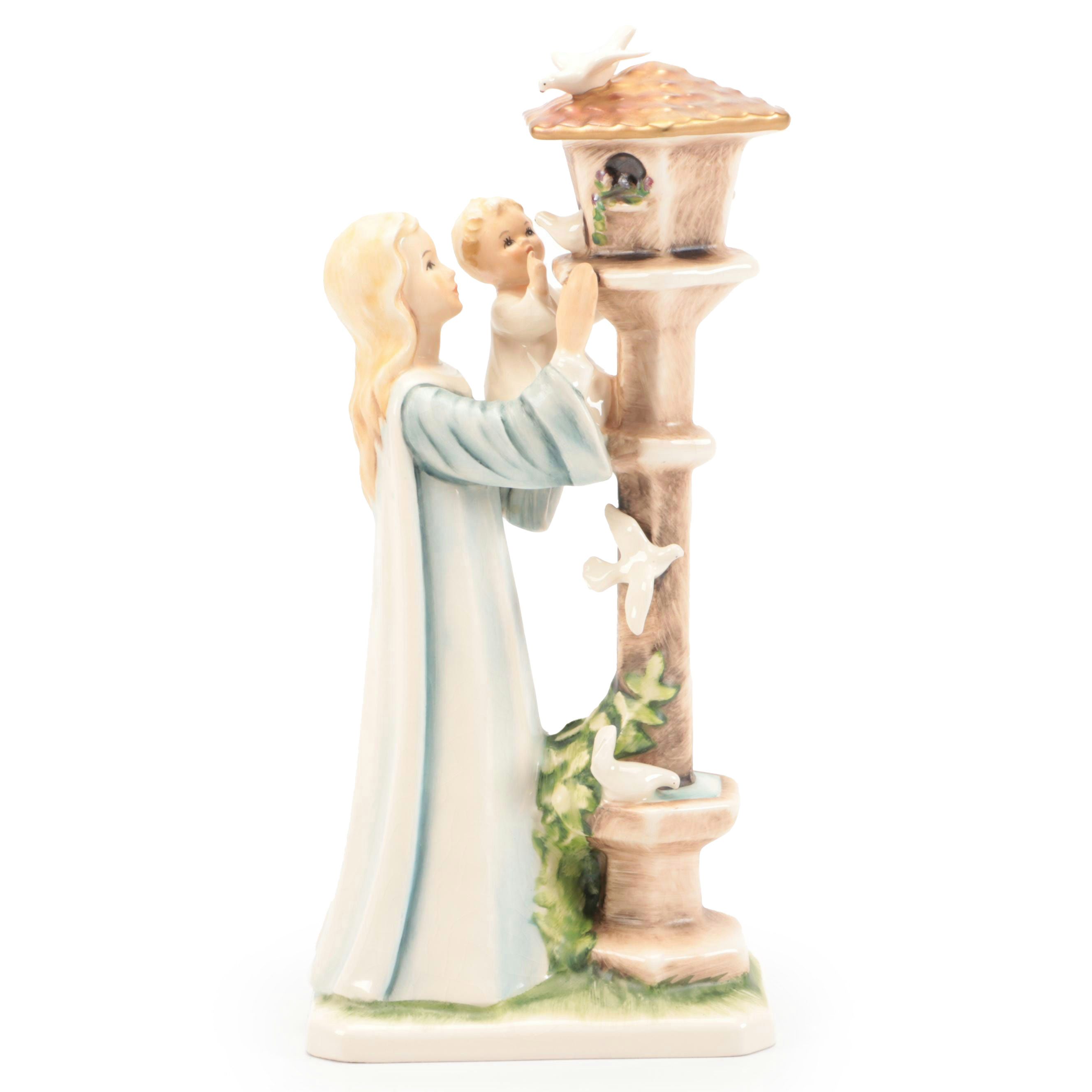 Goebel "Madonna of the Doves" Porcelain Hummel Figurine