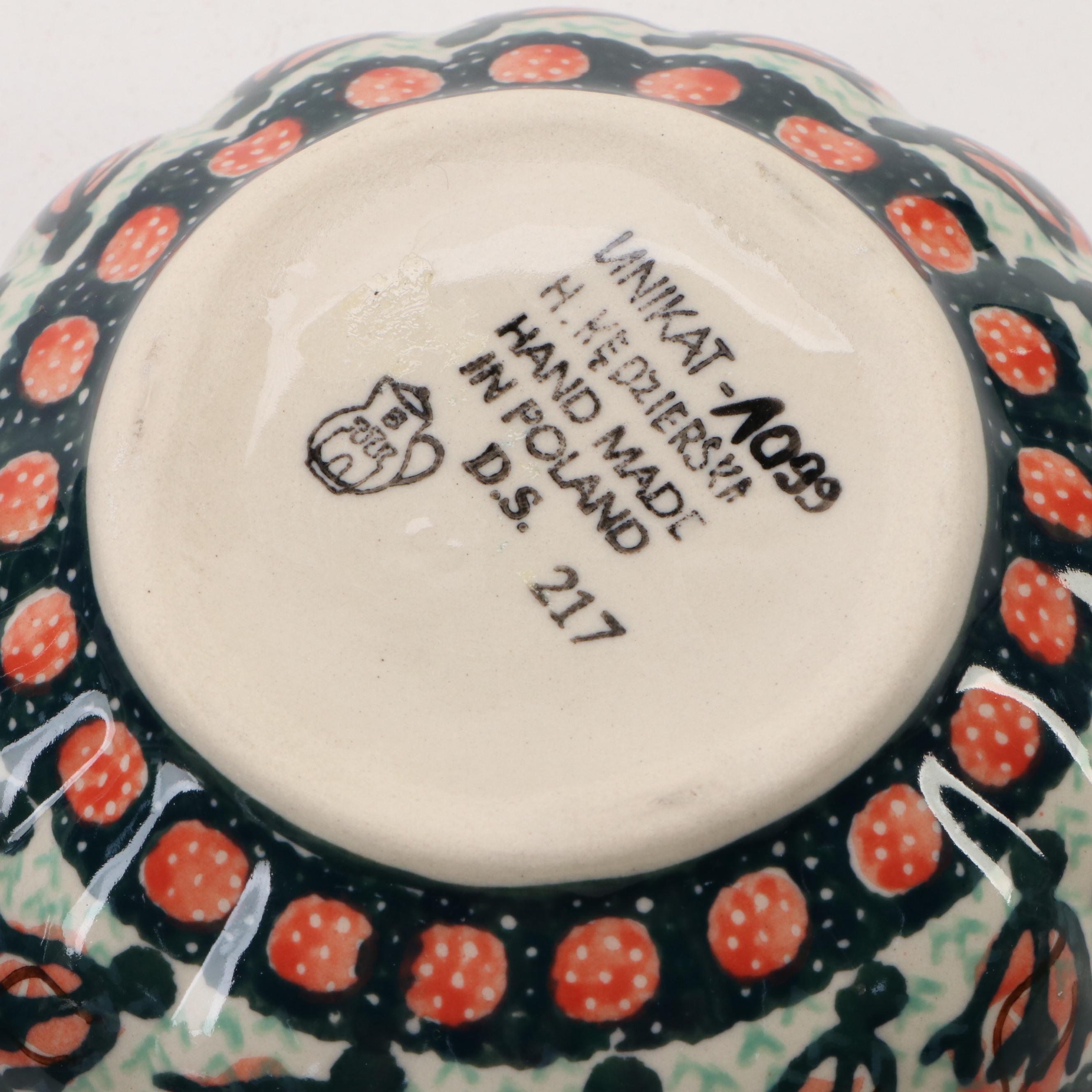 Bolesławiec Pottery Covered Butter Dish with Other Tableware