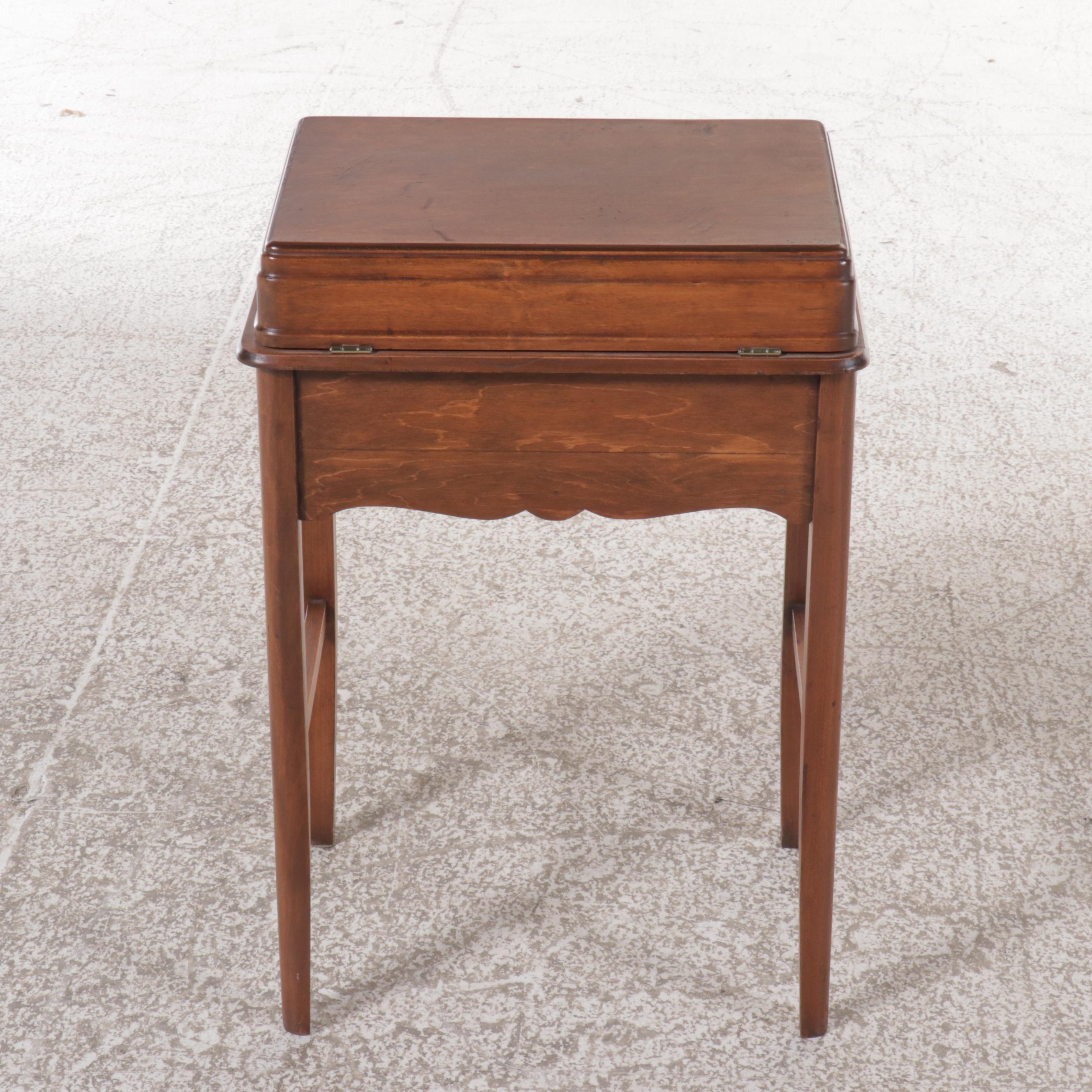 Hepplewhite Style Refurbished Mahogany Cellarette