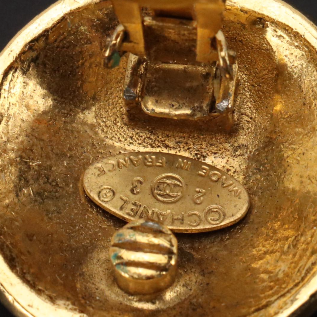 Chanel Vintage Strass Embellished CC Clip Earrings