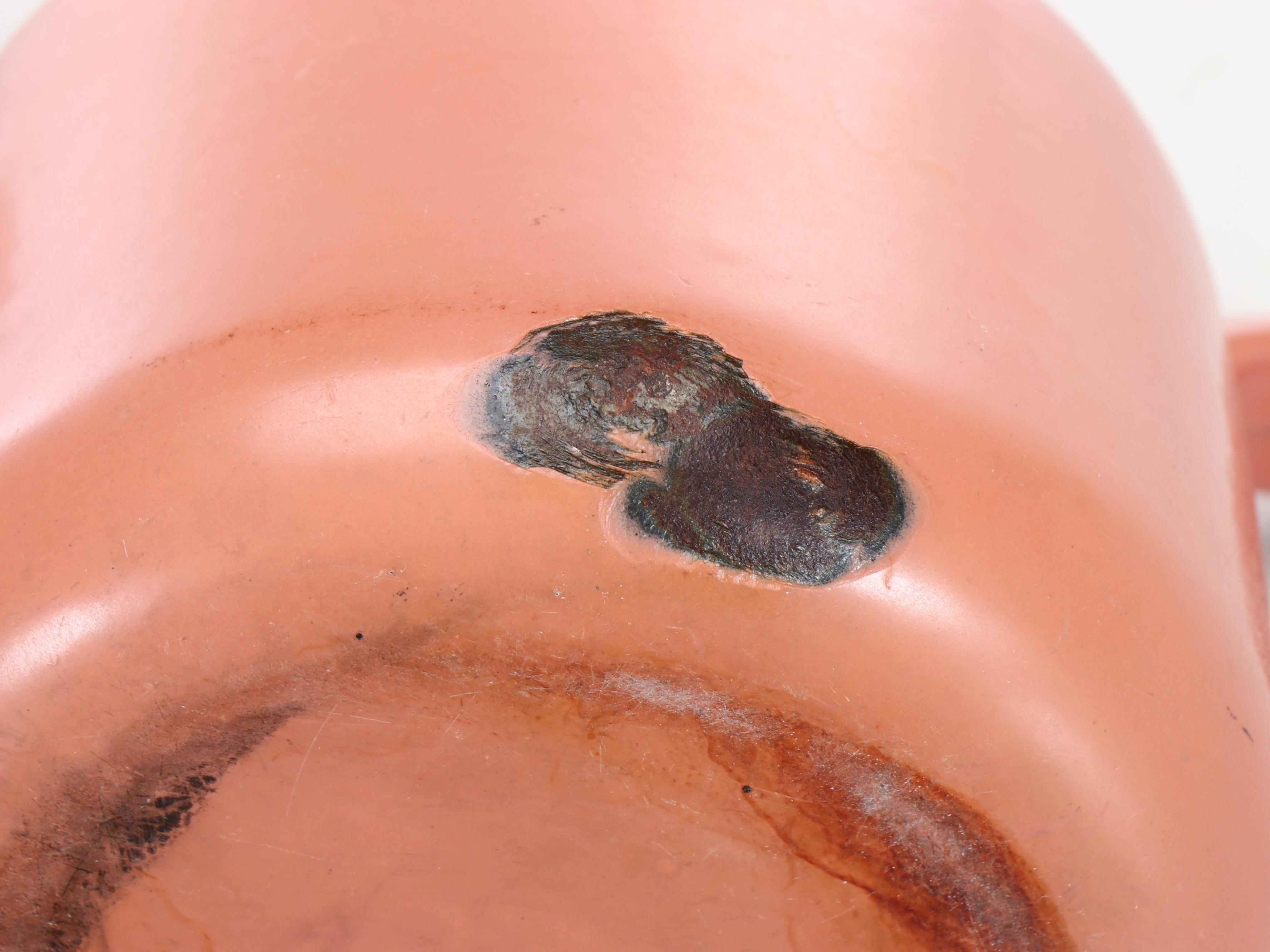 Pink Enameled Lavabo with Tub and Other Decor, Early to Mid-20th Century