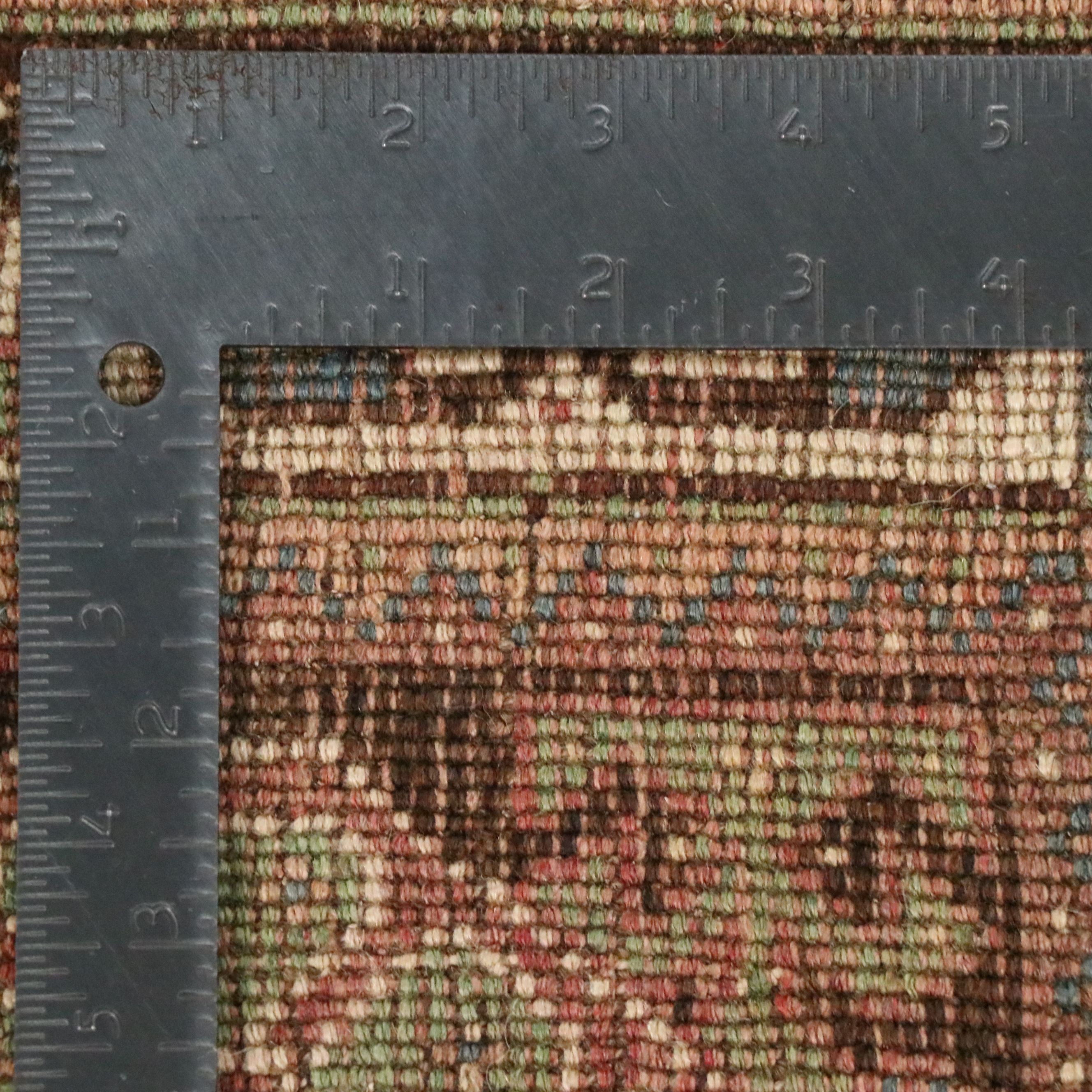 5'6 x 8'5 Hand-Knotted Persian Qashqai Area Rug