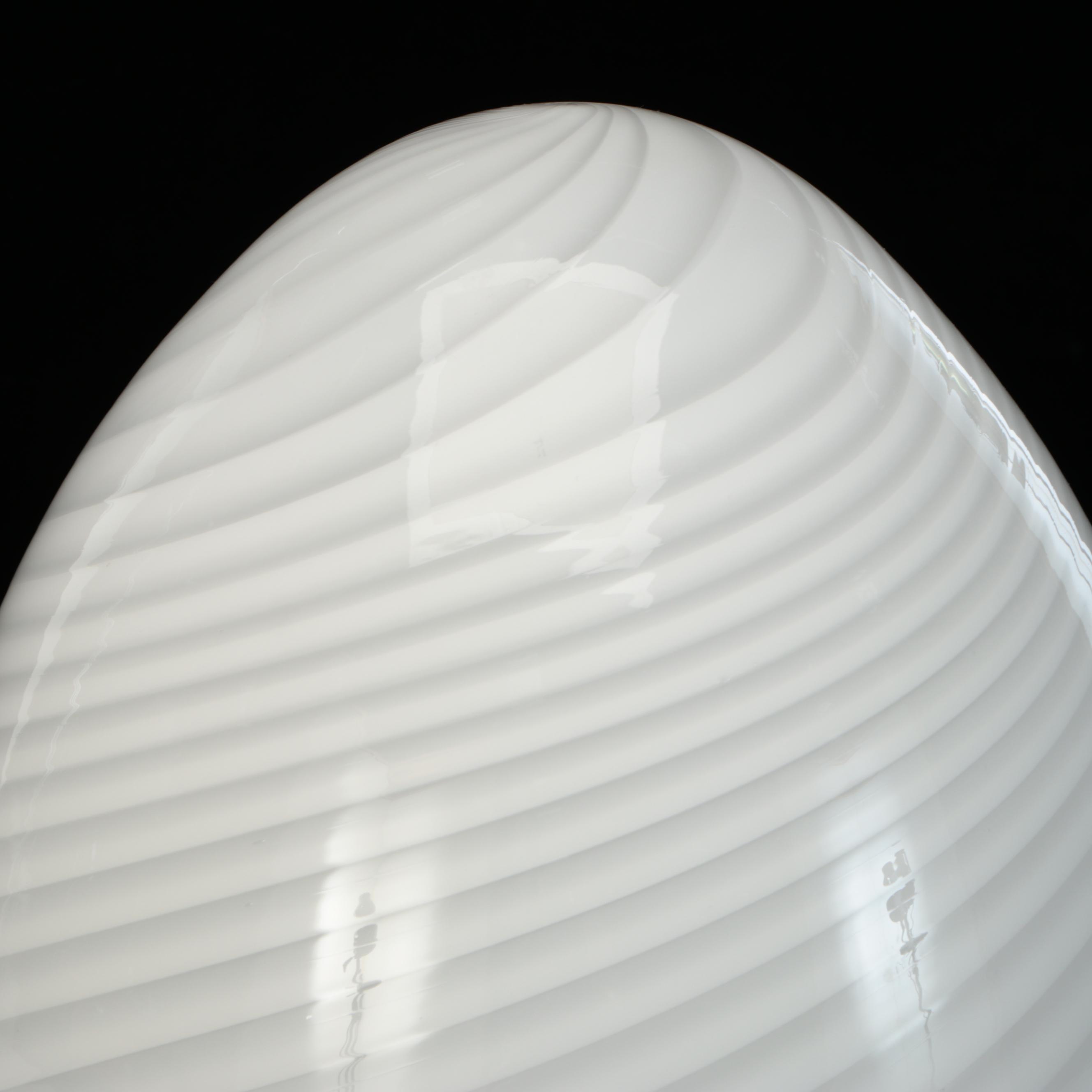 Vetri Murano Style Swirled Glass Egg Accent Lamp, Vintage