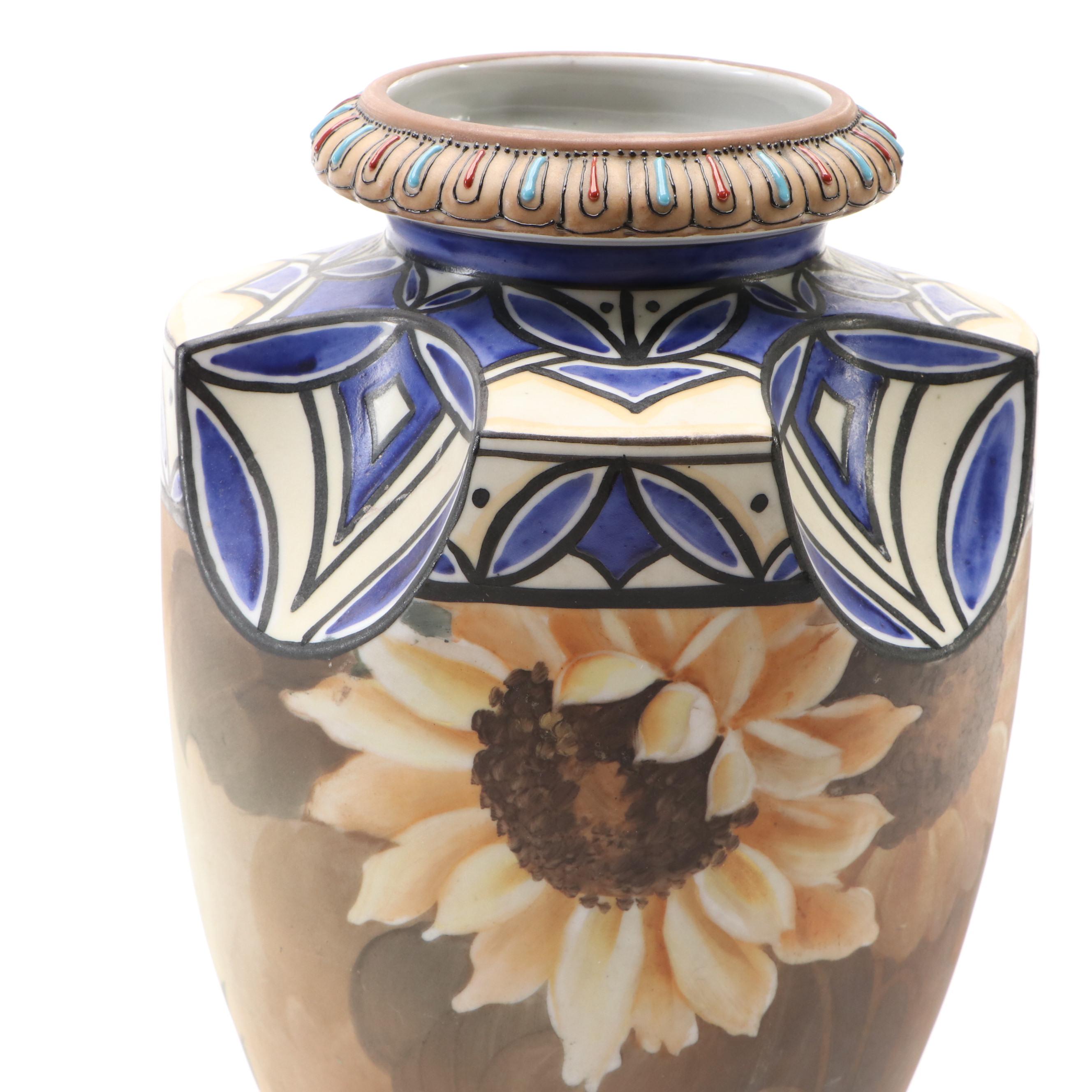 Nippon Art Nouveau Style Porcelain Vase, Early 20th Century