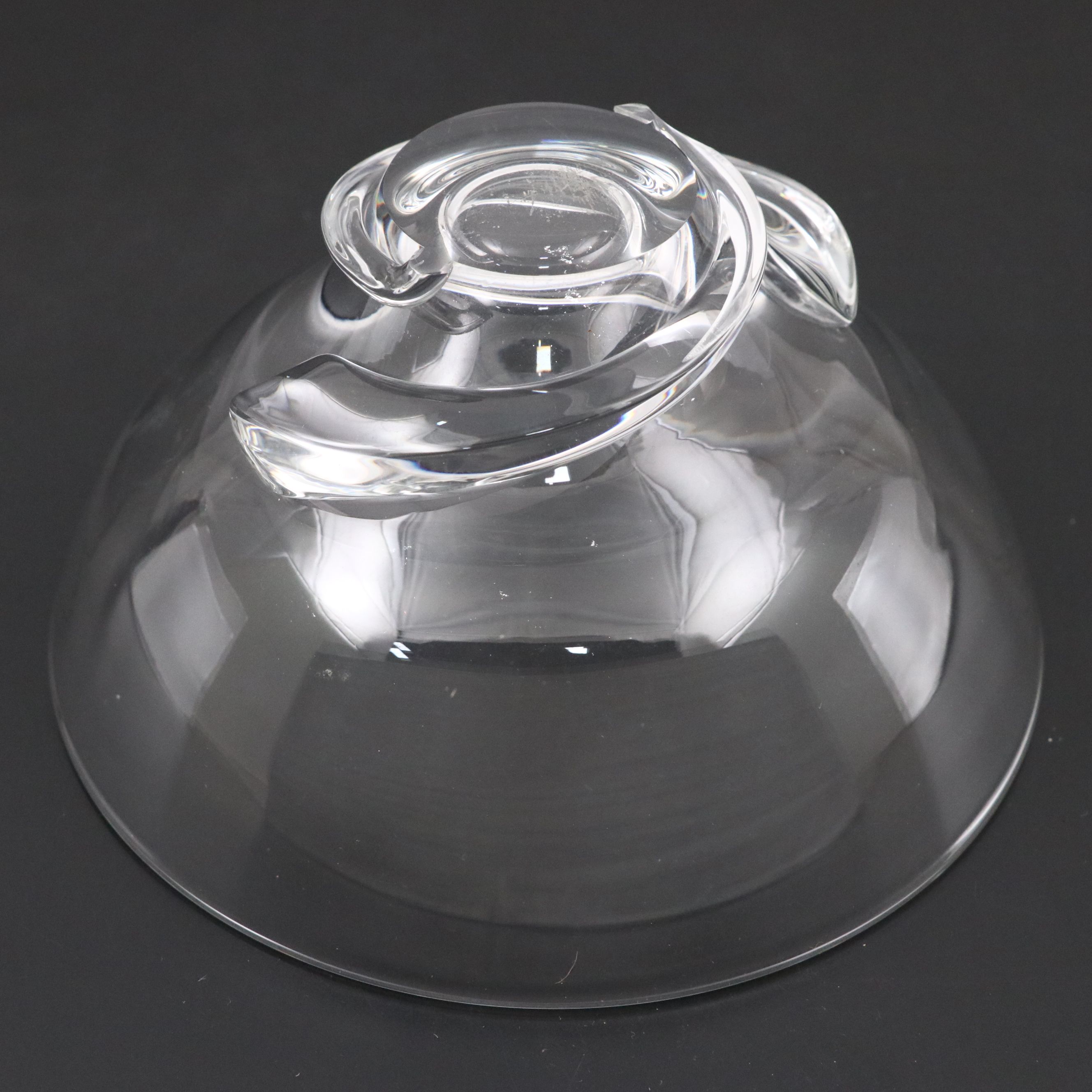 Steuben Art Glass "Swirl" Bowl Designed by Donald Pollard, Mid–Late 20th Century