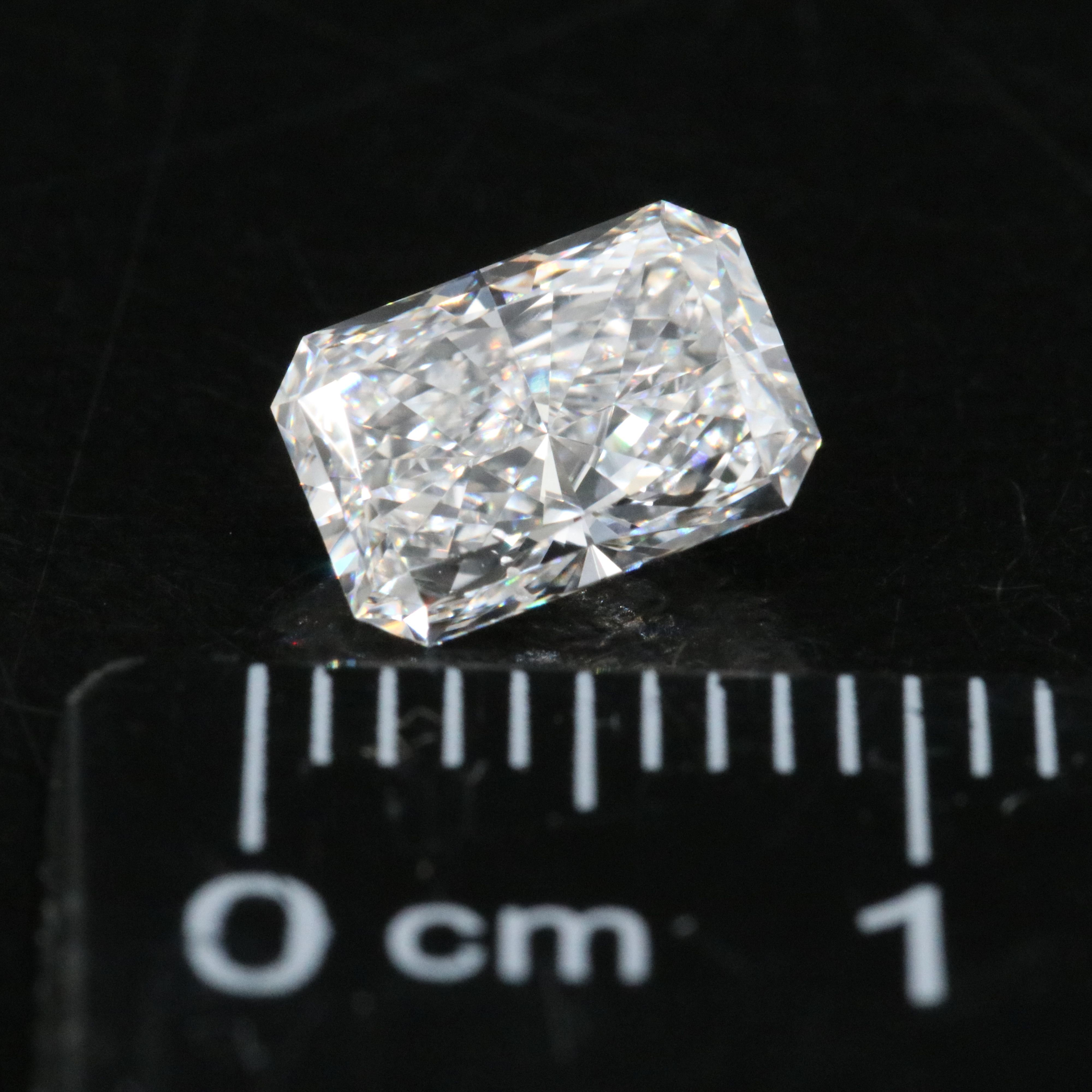 Loose 1.28 CT Lab Grown Diamond with IGI Report